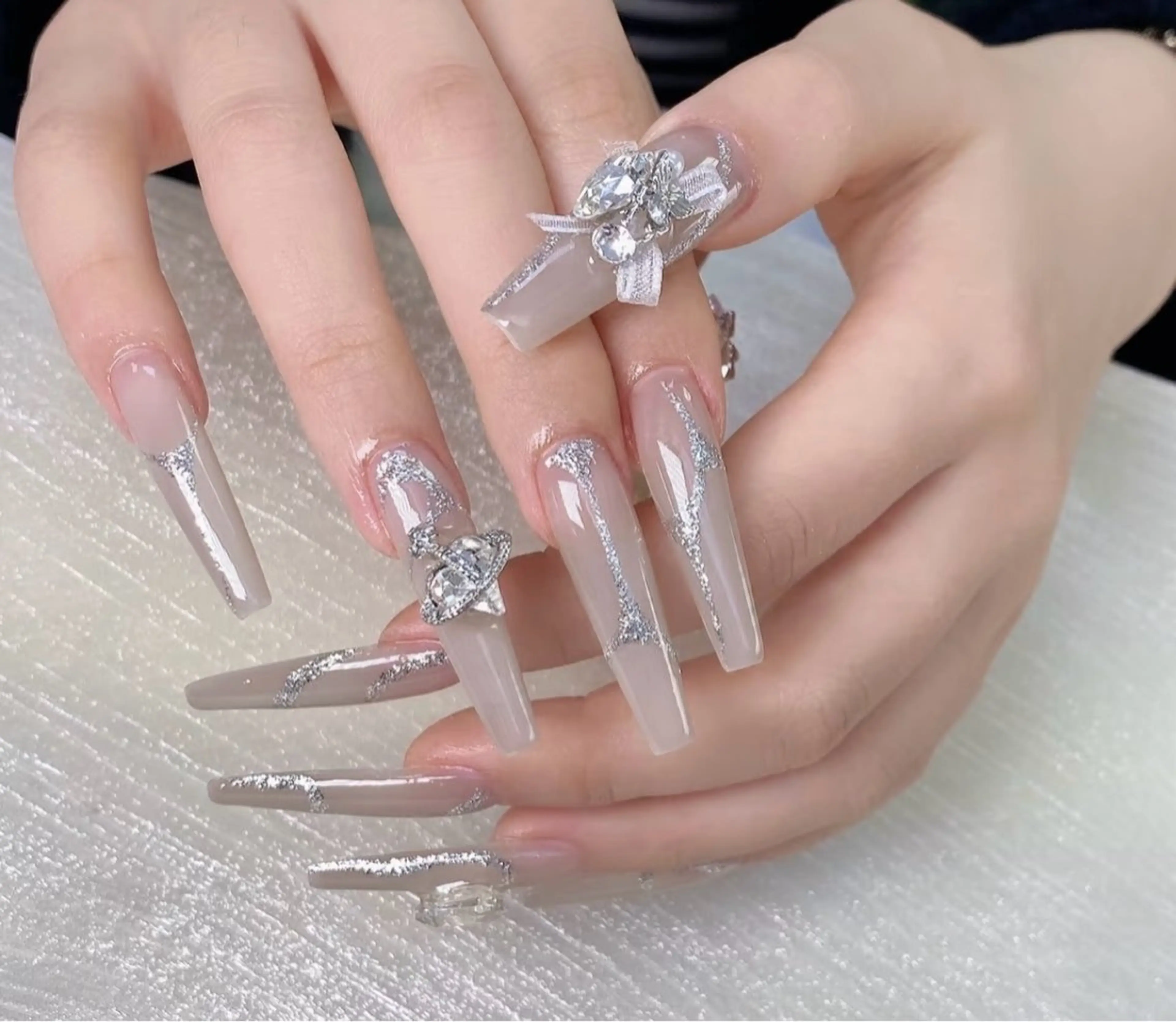 ネイル ハンドネイル Luvia Ginza所属・Luvia Ginzaのネイルデザイン