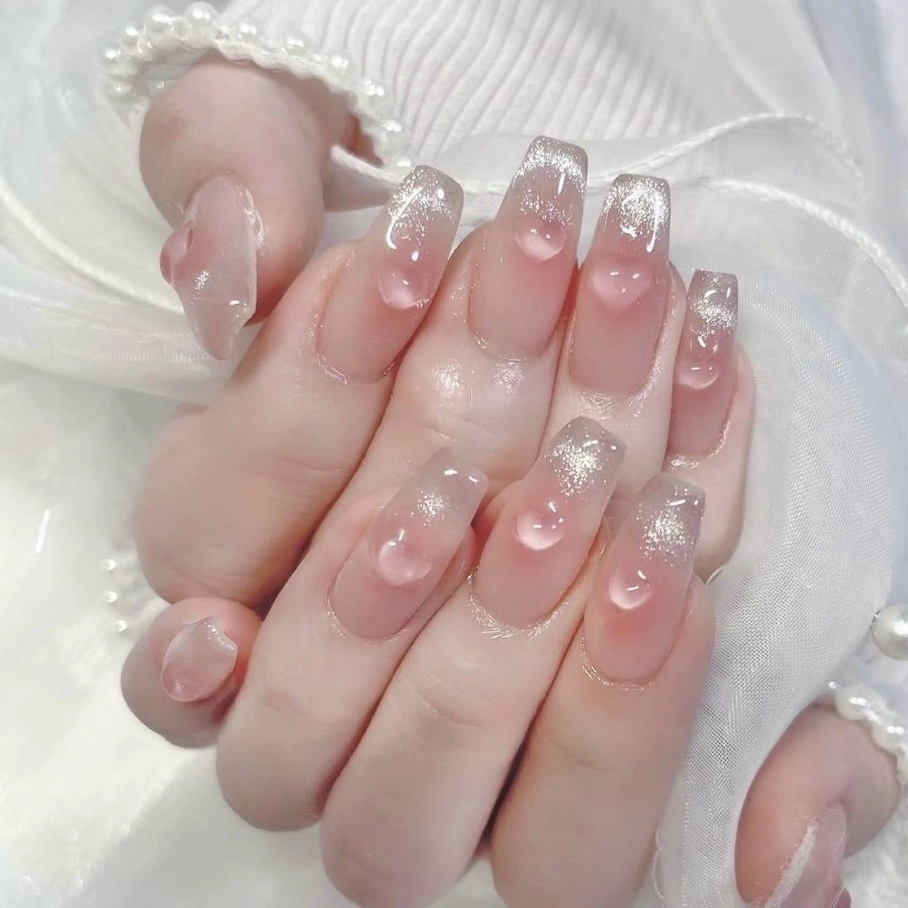 ネイル 長さ出し フレンチネイル グラデーション 卒業式 マグネットネイル ハンドネイル MIHANA HIKARIのネイルデザイン