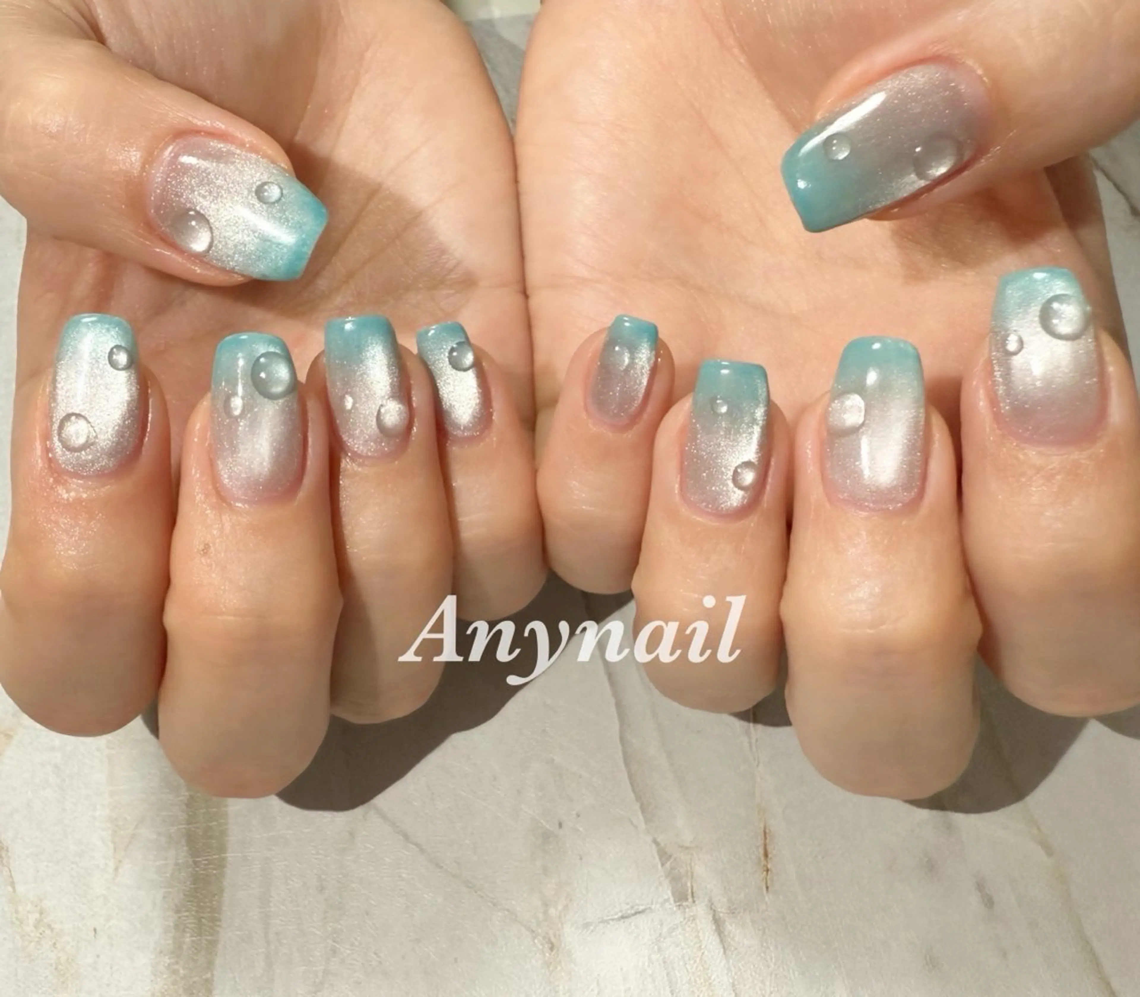 ネイル ブルー グラデーション マグネットネイル 夏ネイル 岩澤 恵子のネイルデザイン