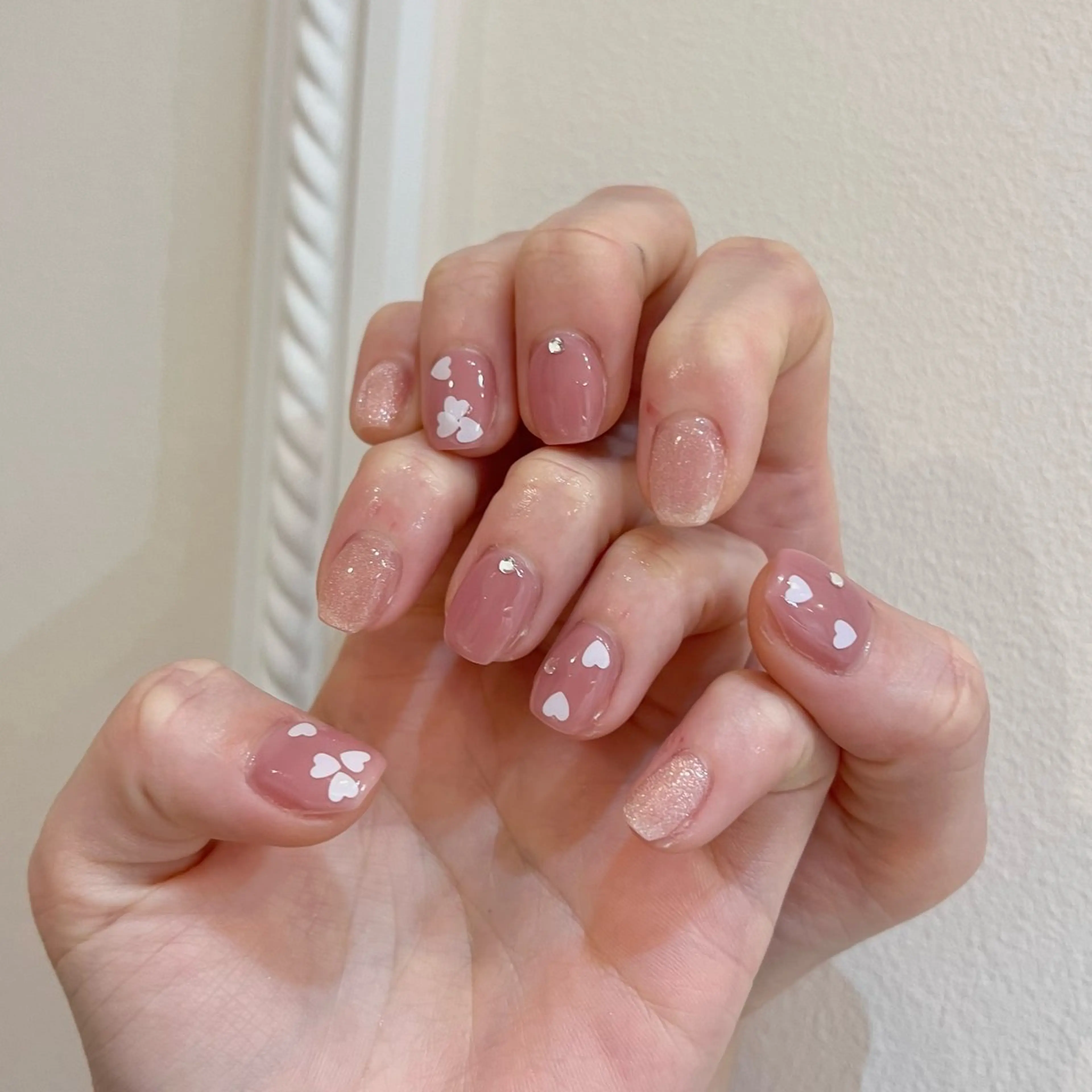 ネイル ワンカラーネイル ピンク ハンドネイル 🎀チーク/ちゅるん 🫧chisa🎀のネイルデザイン