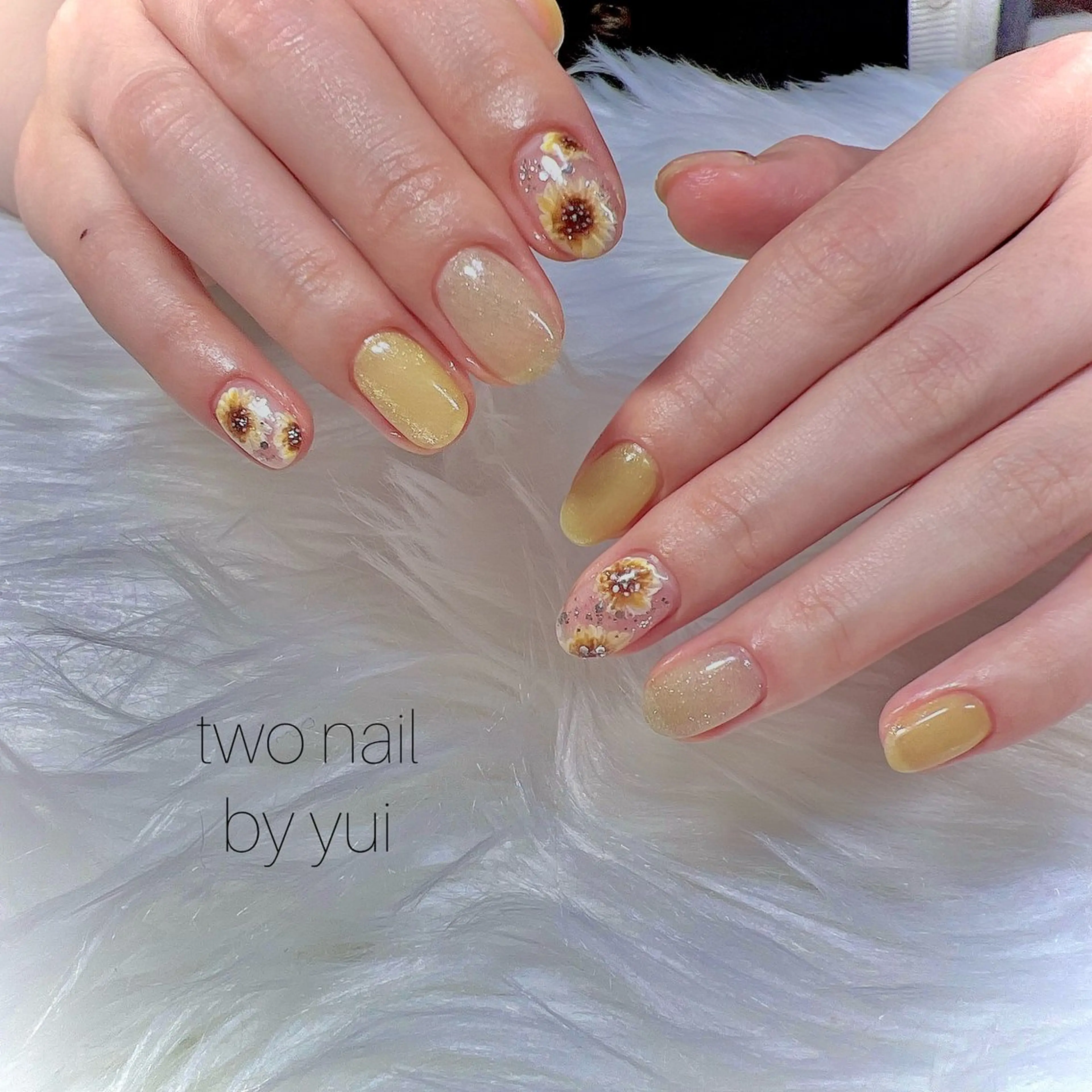 ネイル アートネイル ネイルチップ ホワイト ハンドネイル two nailのネイルデザイン