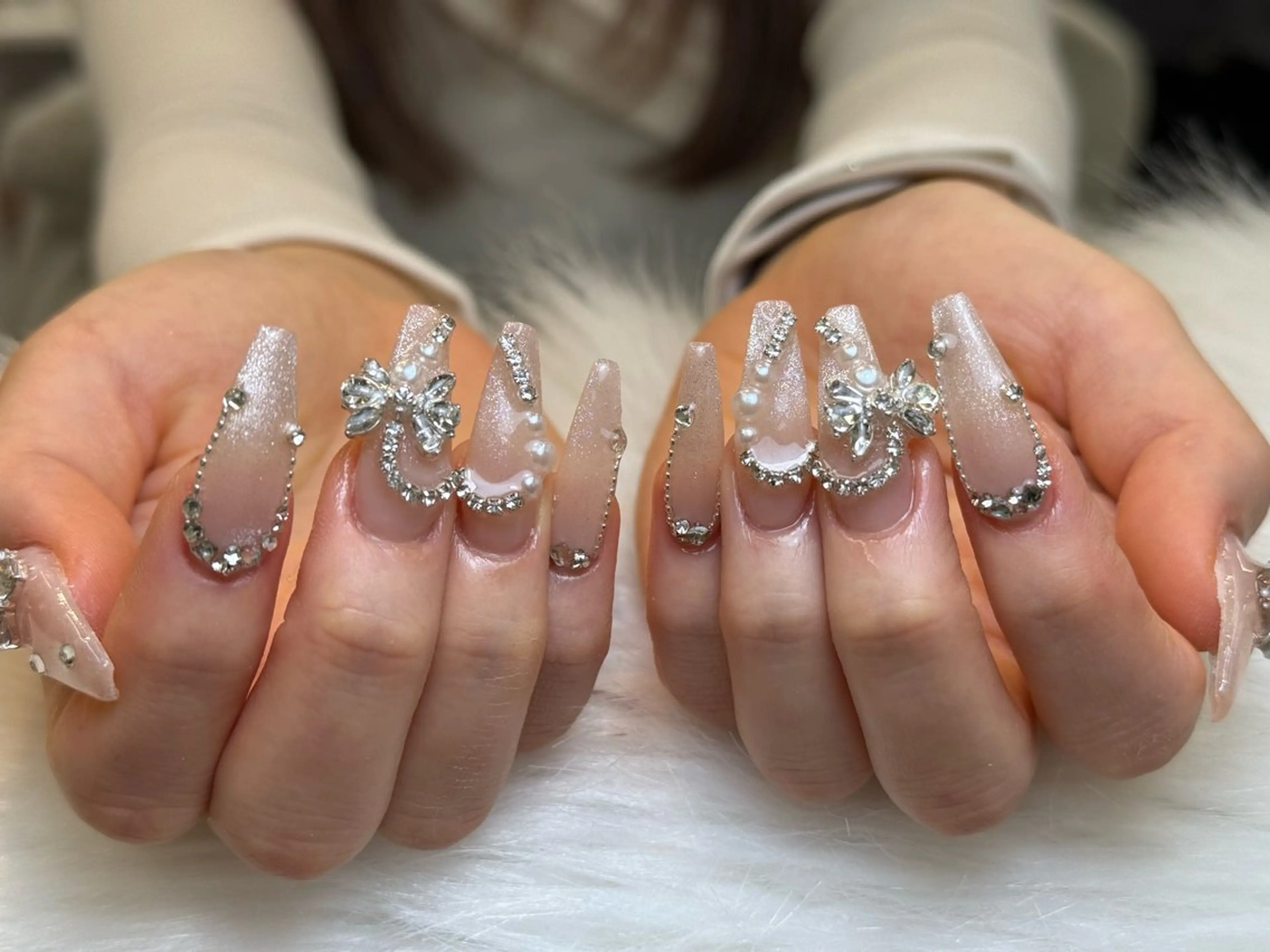 ネイル 韓国ネイル ニュアンスネイル シンプルネイル 春ネイル ワンホンネイル Nihonthy Nail 新宿のネイルデザイン