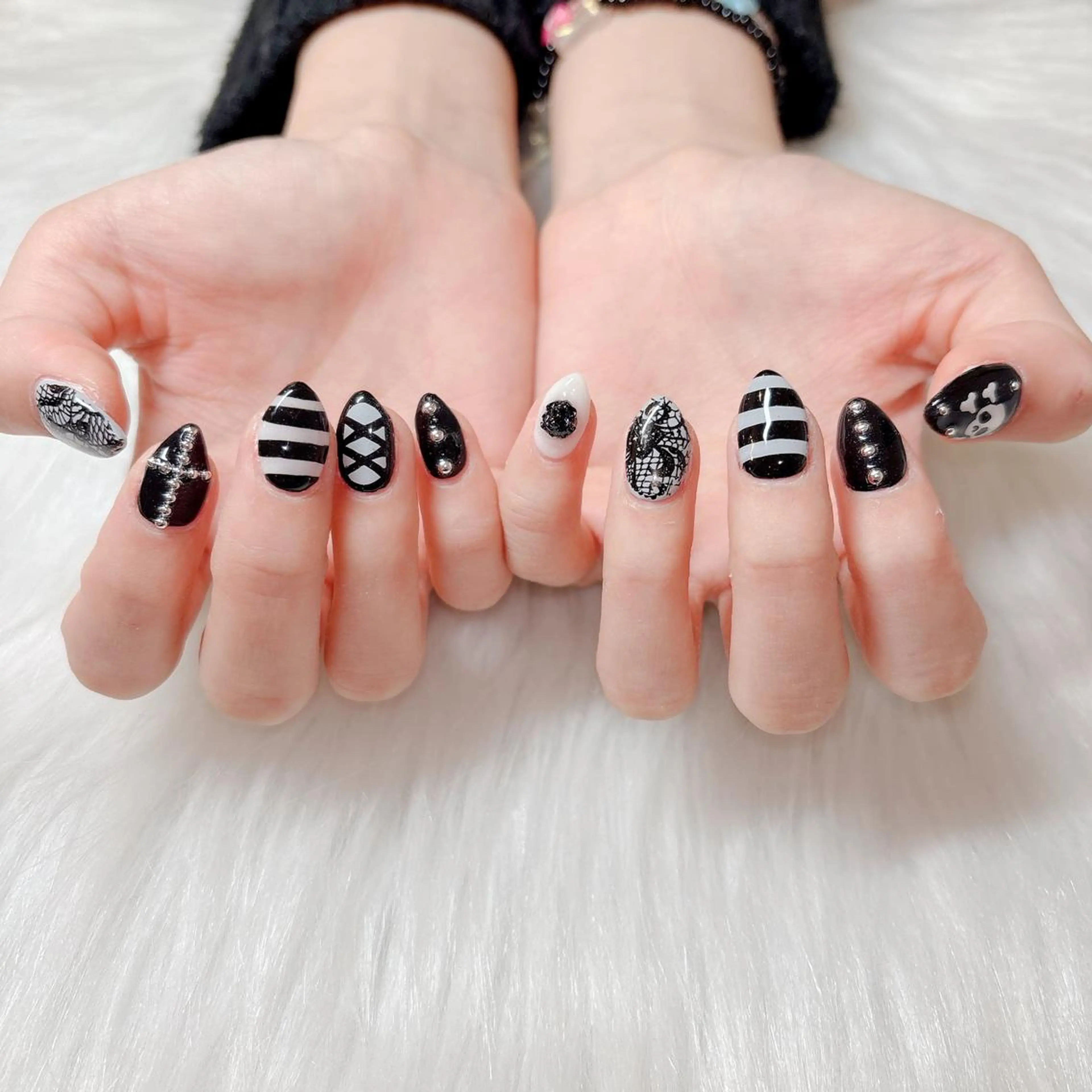 ネイル アートネイル ハンドネイル 中野駅徒歩5分💅 ラクロレのネイルデザイン