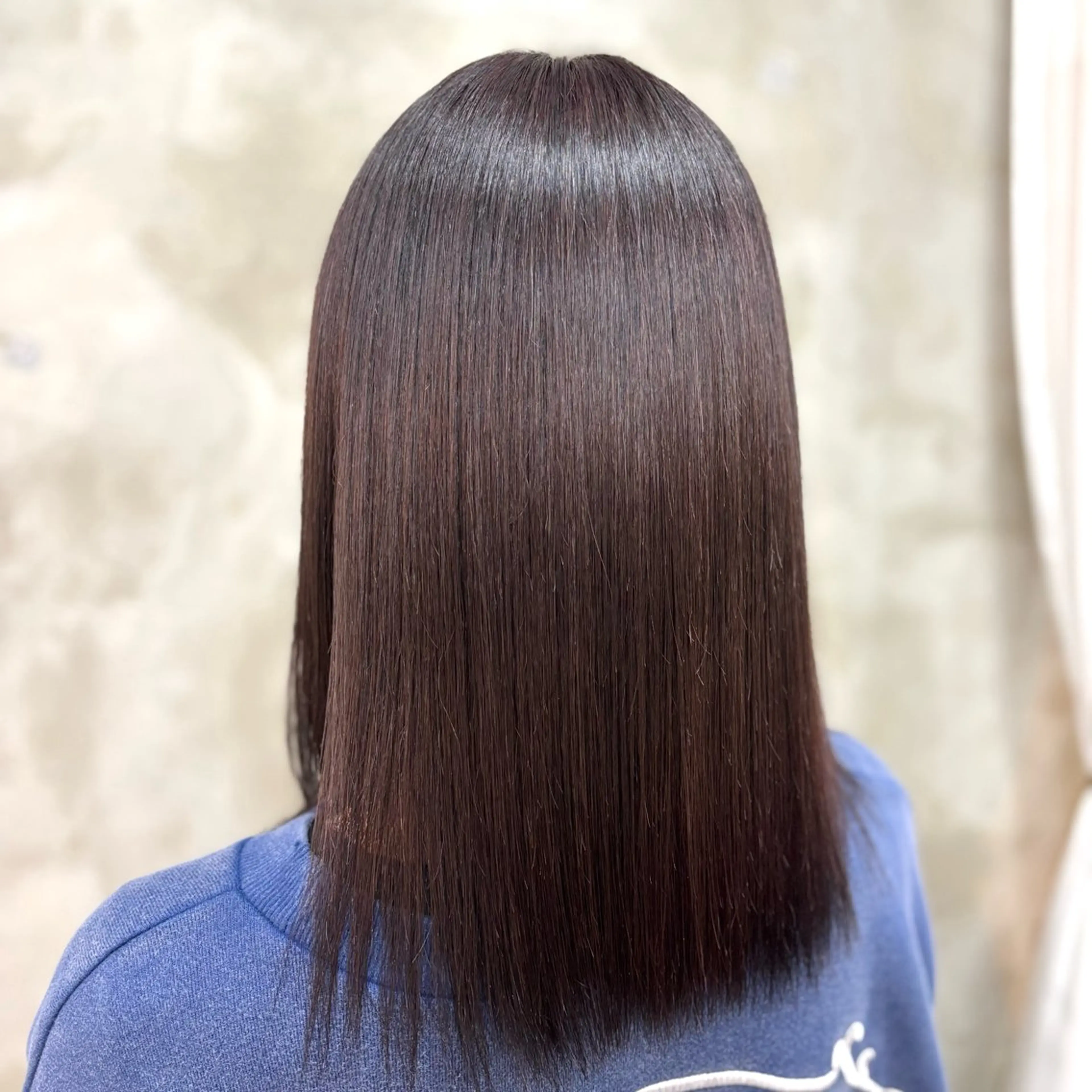 ミディアム カラー ブラウンカラー チョコレートブラウン ヘアカラー トリートメント 艶髪‎カラー🤍 RIKAのヘアスタイル