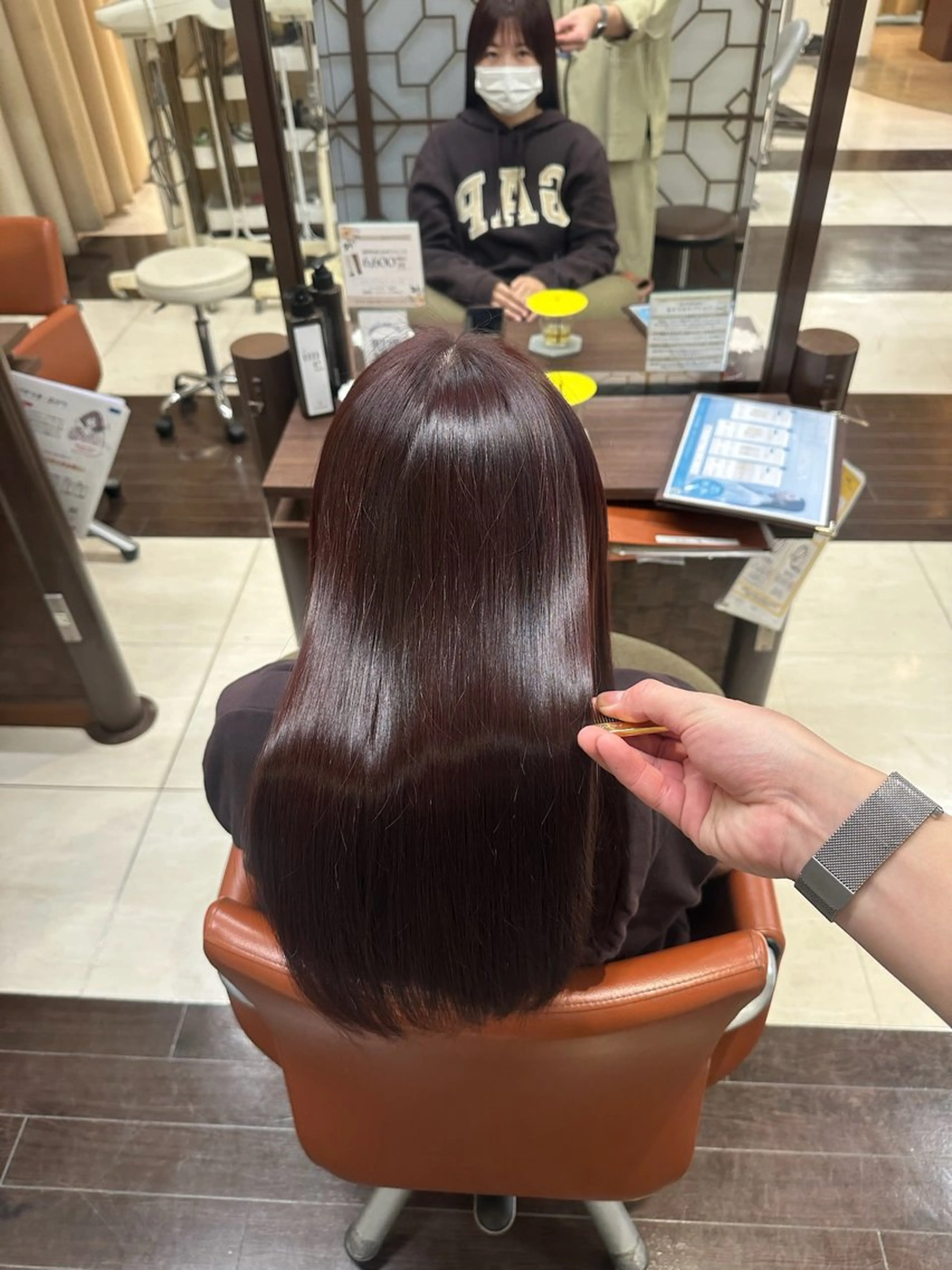 【ミニモ限定】肩から鎖骨までの長さの方限定✨透明感溢れるうるツヤワンカラー+ナノバブルケア❄スタイリング付🧚🏻️の写真