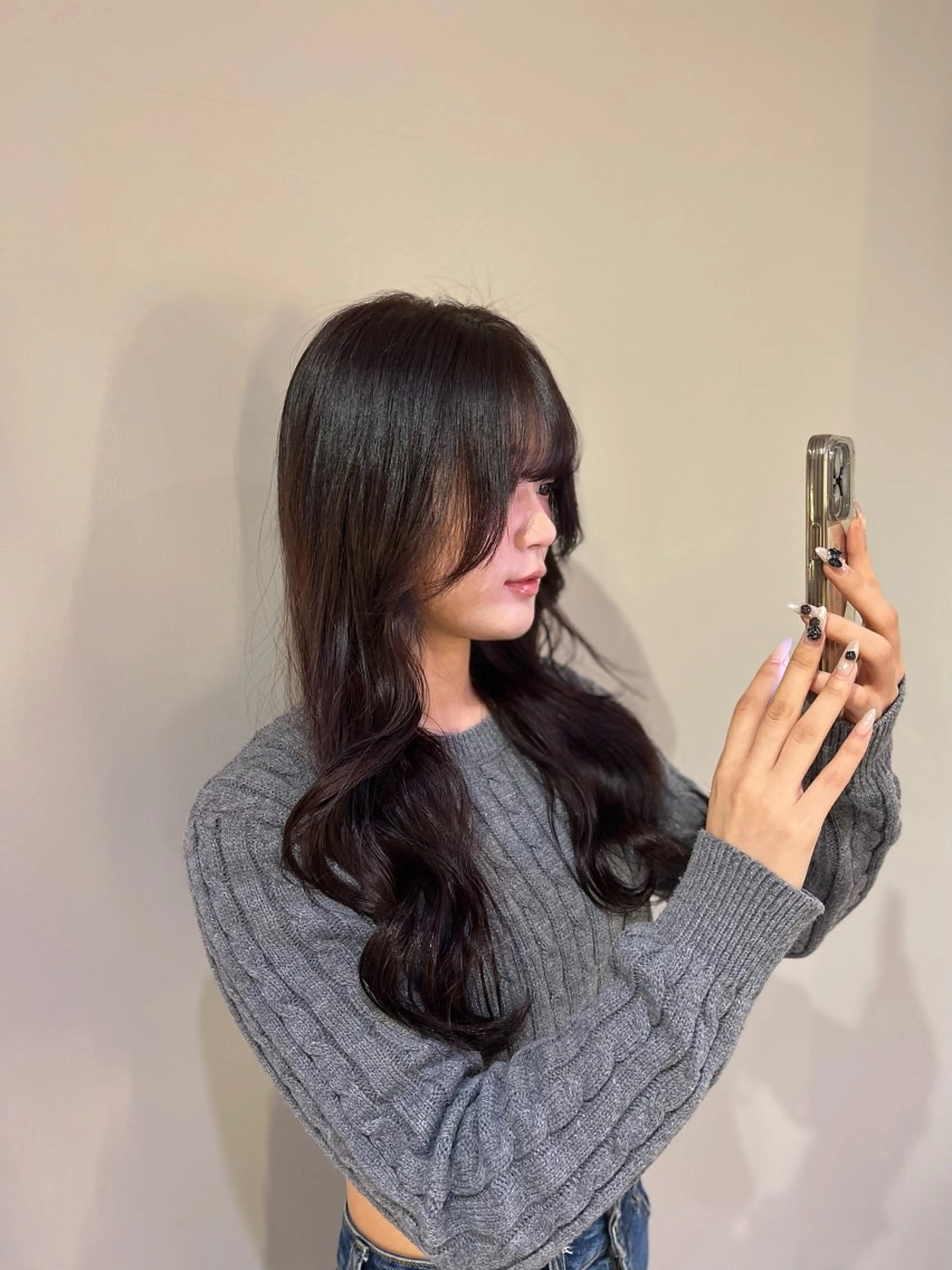 ミディアム カラー 🌙Runa つや髪 /モテ/小顔カットのヘアスタイル