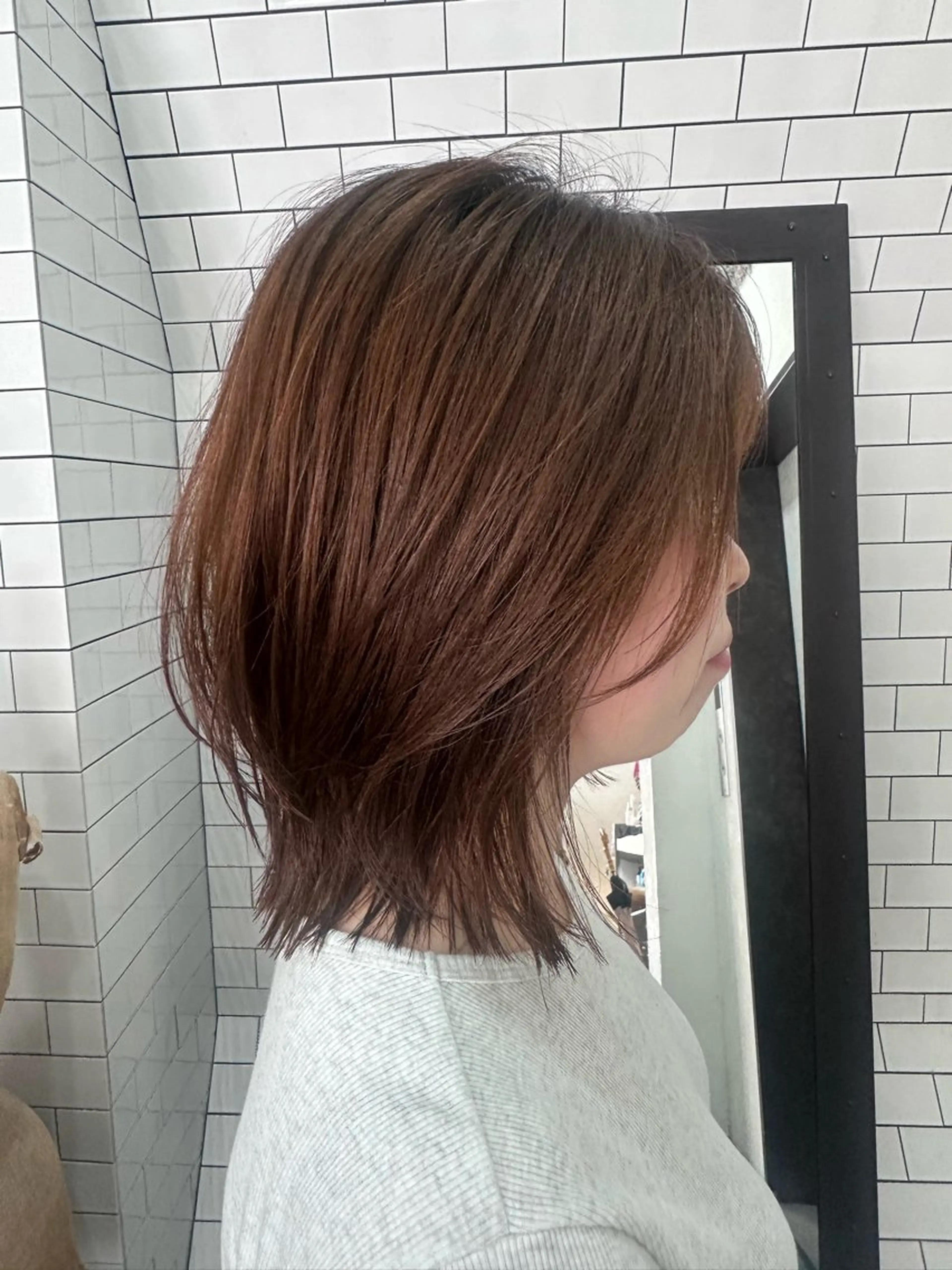 ミディアム カット 縮毛矯正 トリートメント 妙見 知洋のヘアスタイル