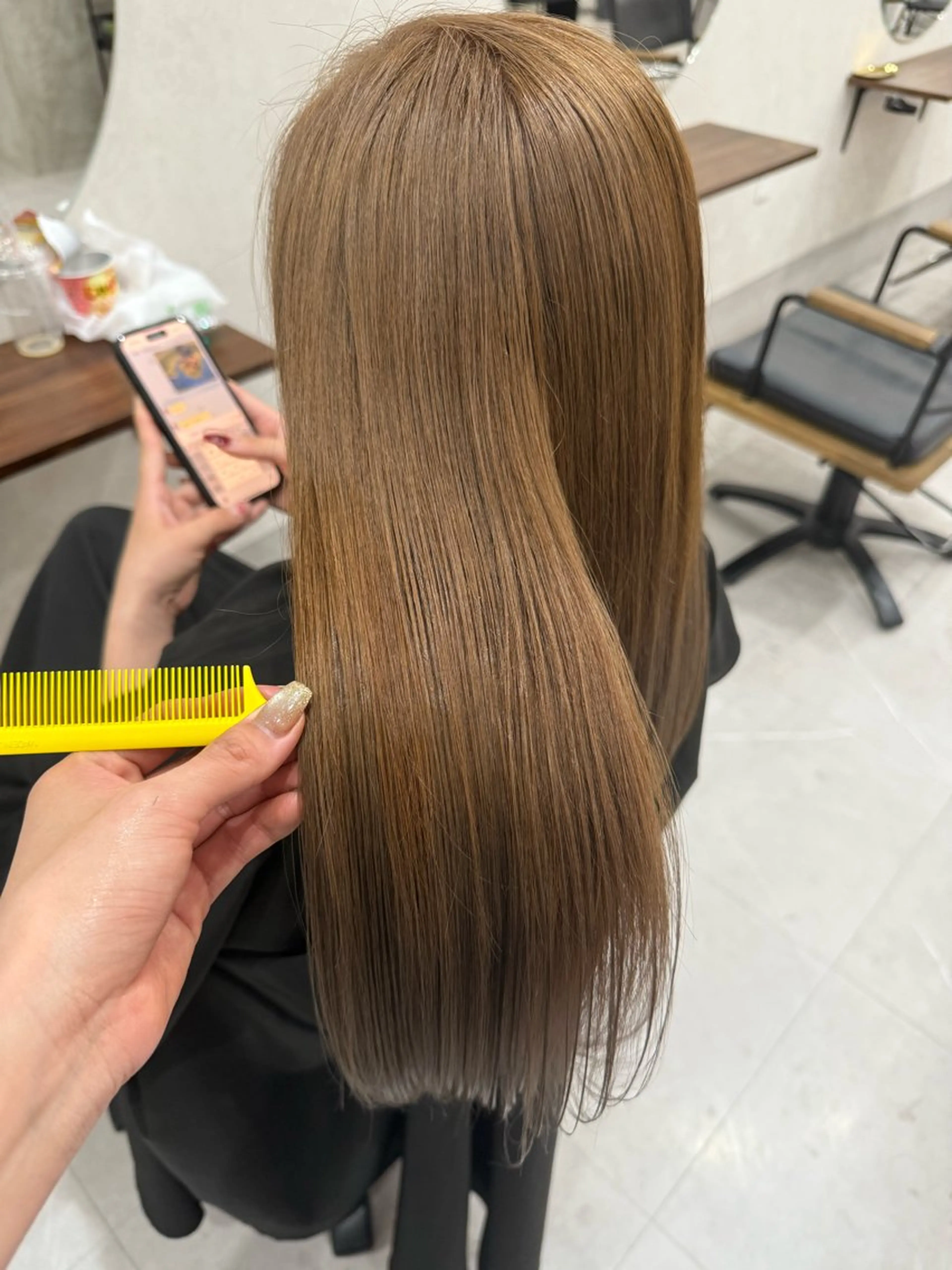 ロング カラー ベージュカラー ブリーチ stark所属・stark🌱片倉 みうのヘアスタイル