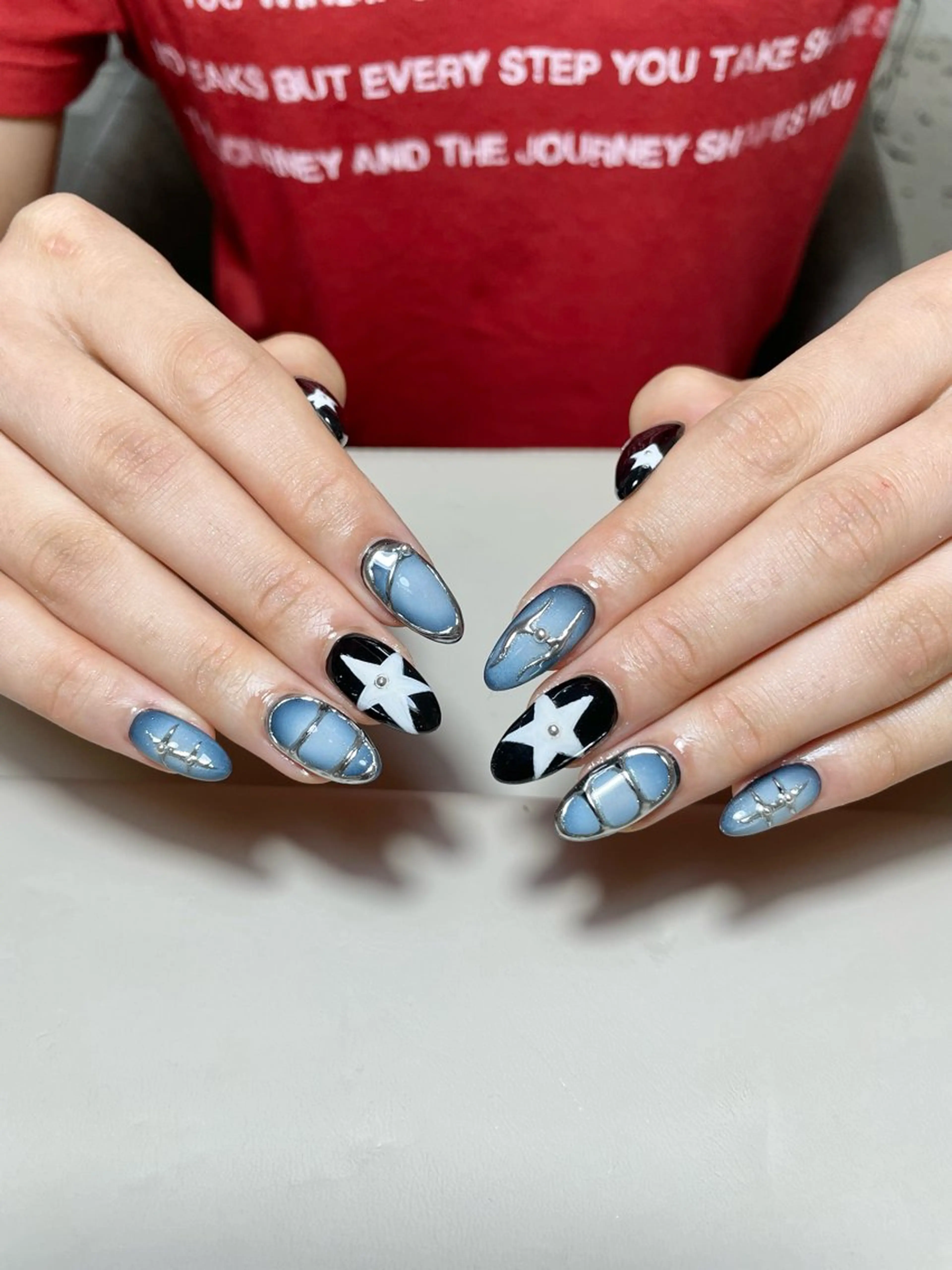 ネイル ハンドネイル ハンドケア 🍑 momo_nailのネイルデザイン