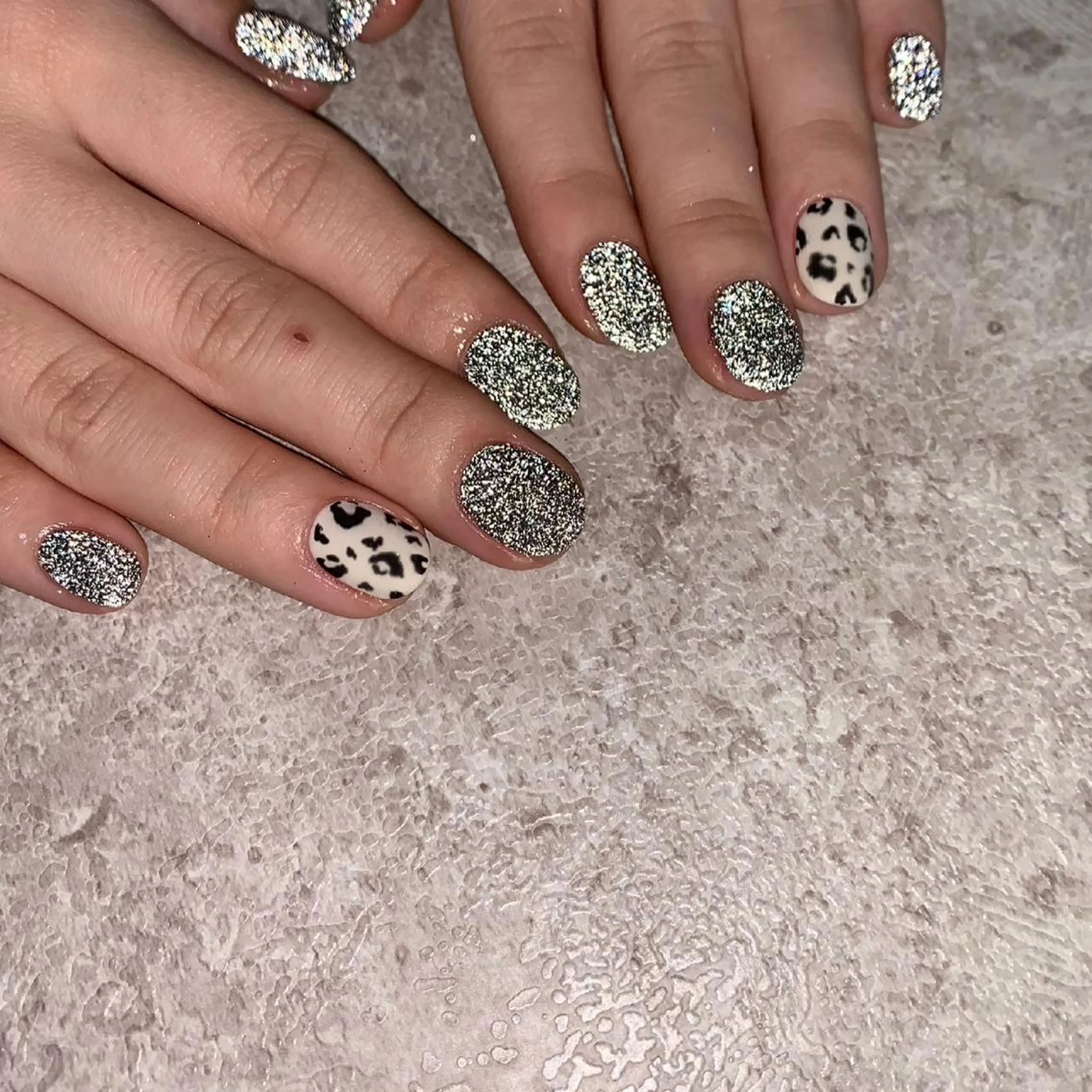 ネイル S. JEWELのネイルデザイン