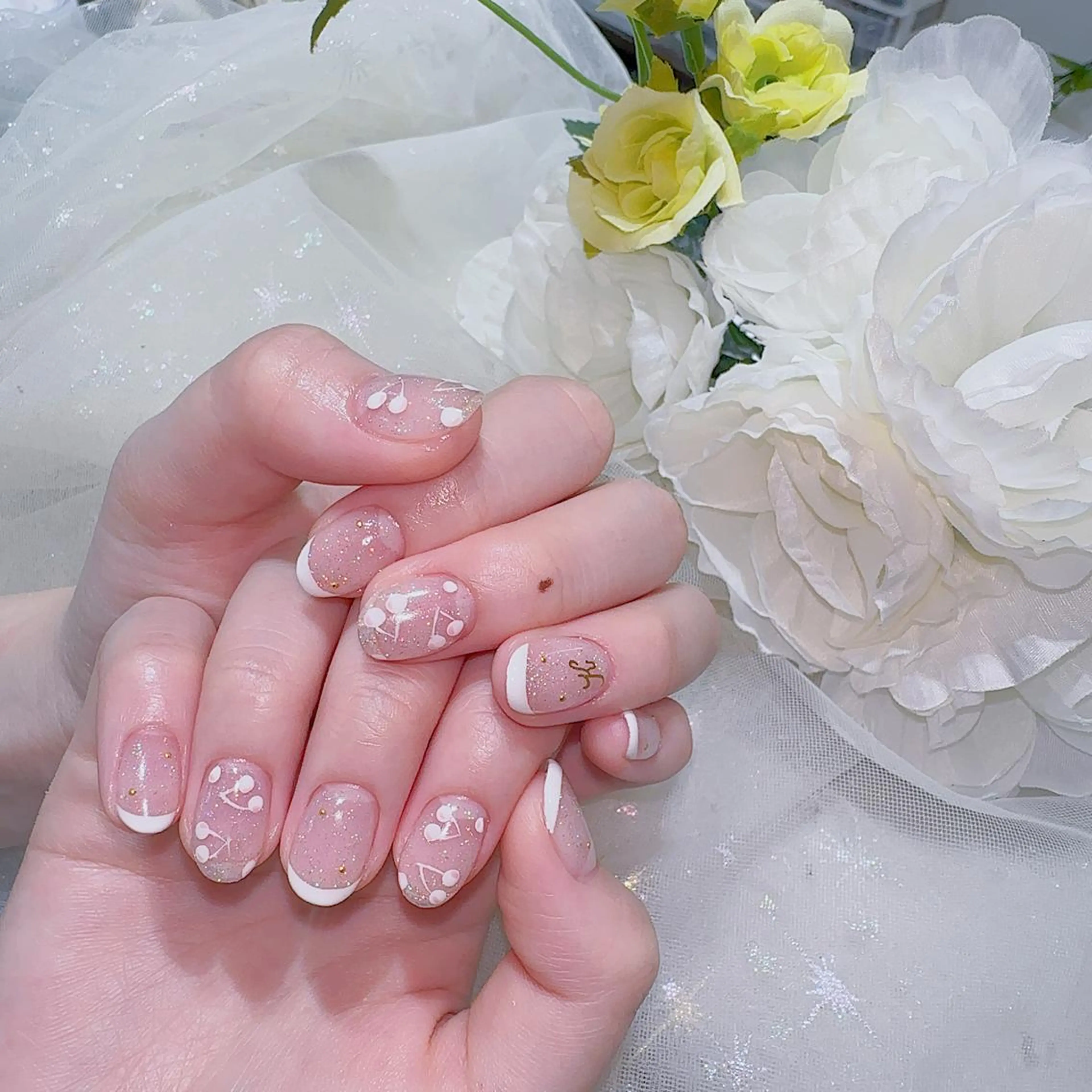 ネイル ハンドネイル Queens momoのネイルデザイン