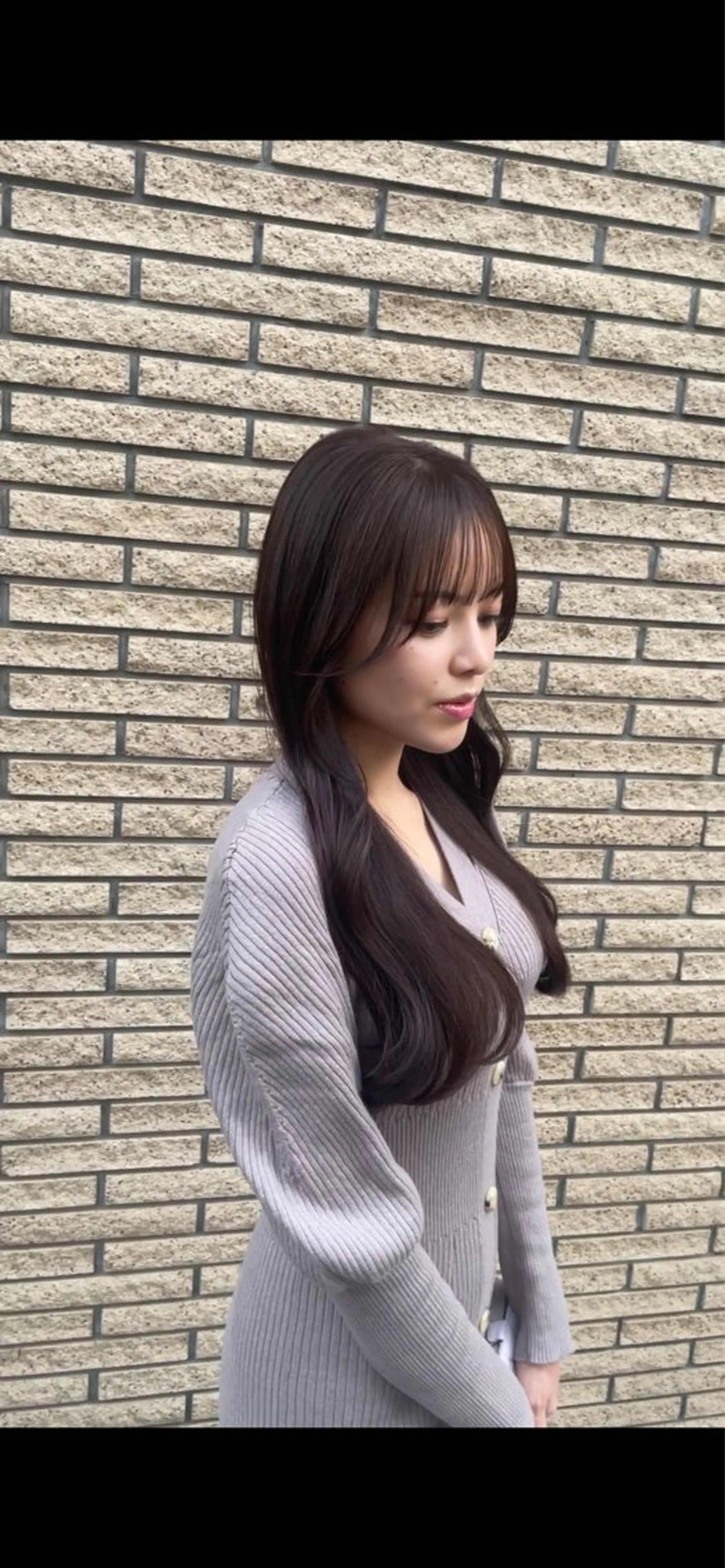 ロング カラー ブラウンカラー 顔周りカット シースルーバング 小顔カット カット ヘアカラー トリートメント ご新規様限定 透明感カラーKANAのヘアスタイル