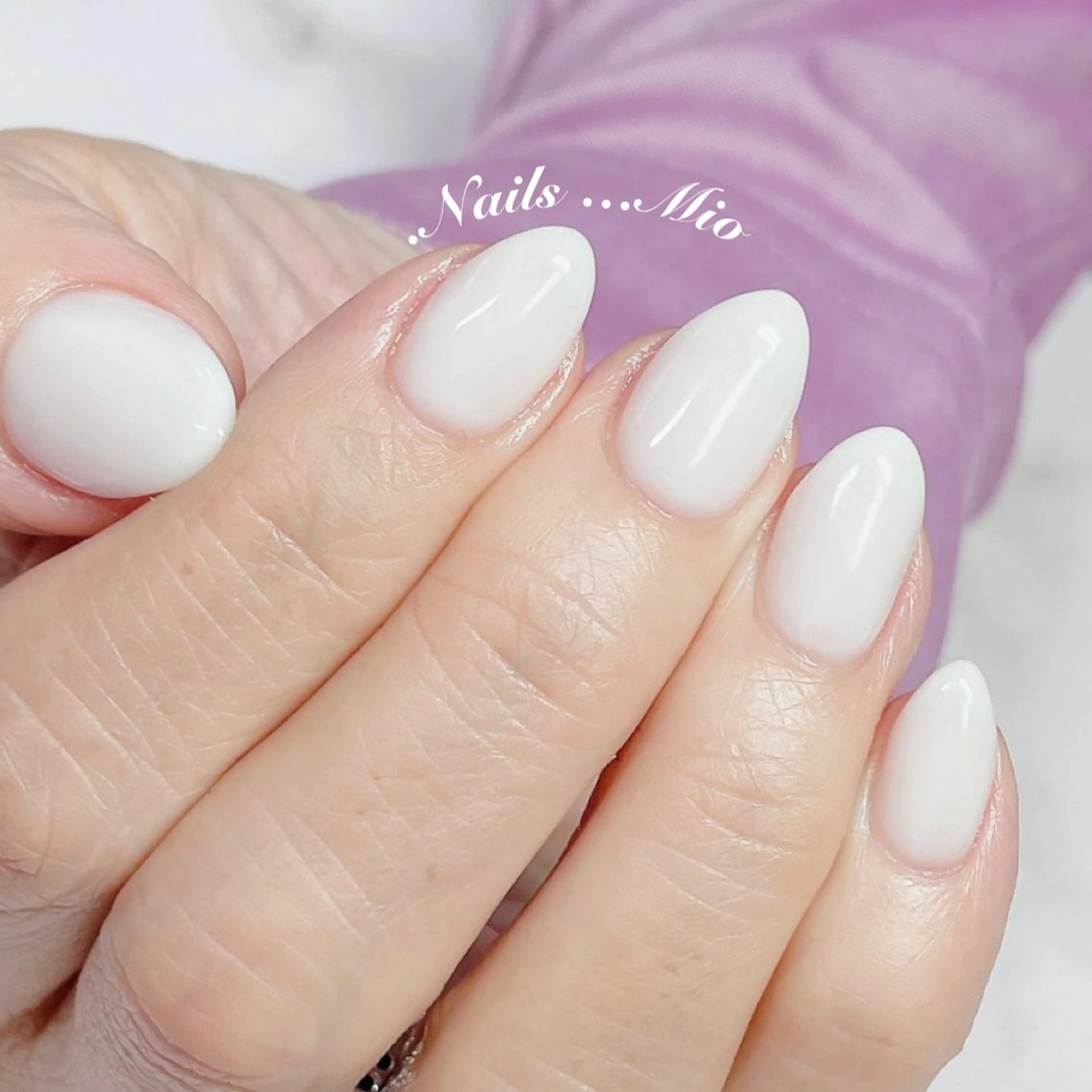 ネイル ワンカラーネイル .Nails Mio 赤羽西ネイルサロンのネイルデザイン