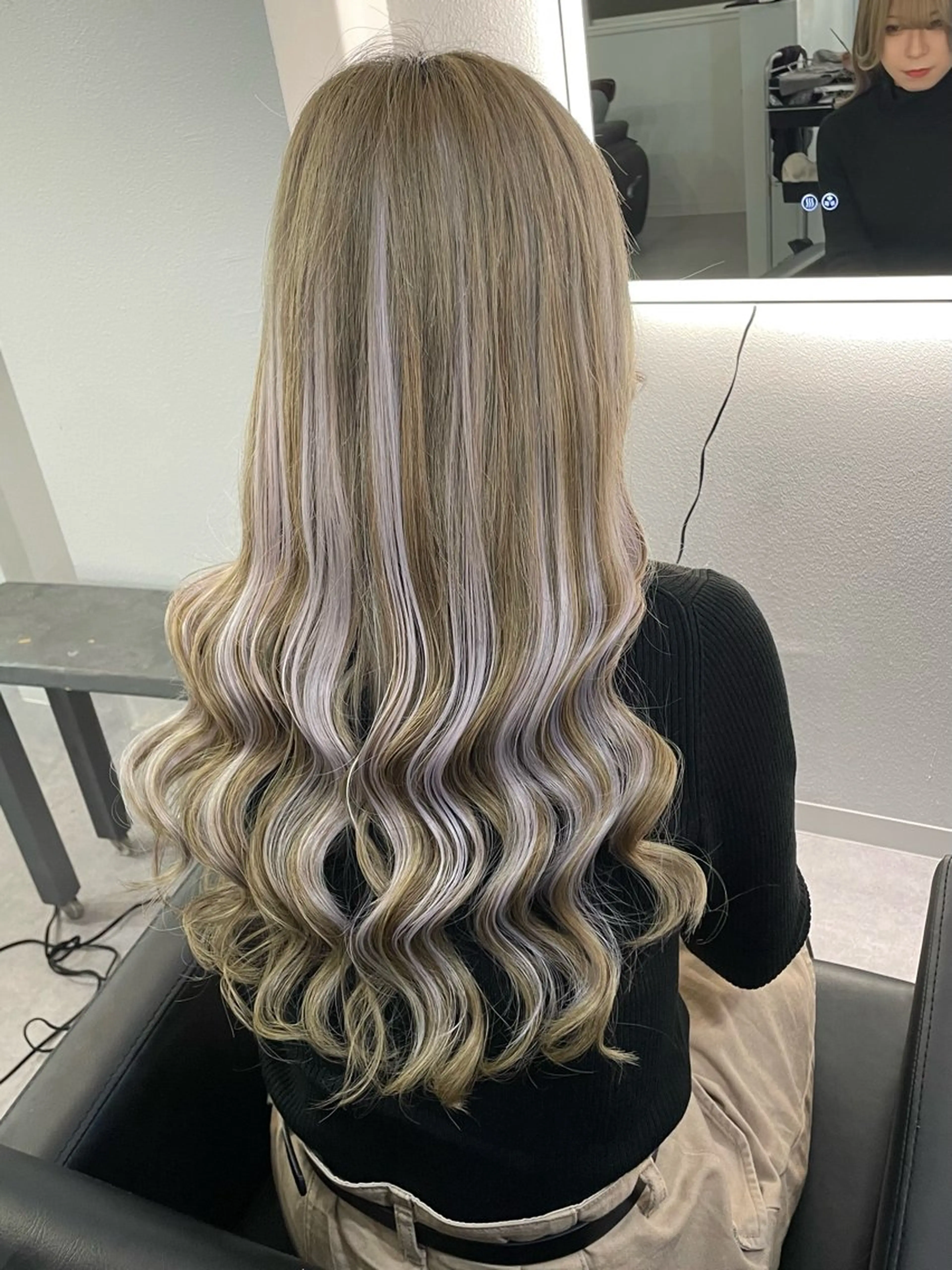 ロング カラー エクステ Cielro/ダブル カラー/西田咲希のヘアスタイル