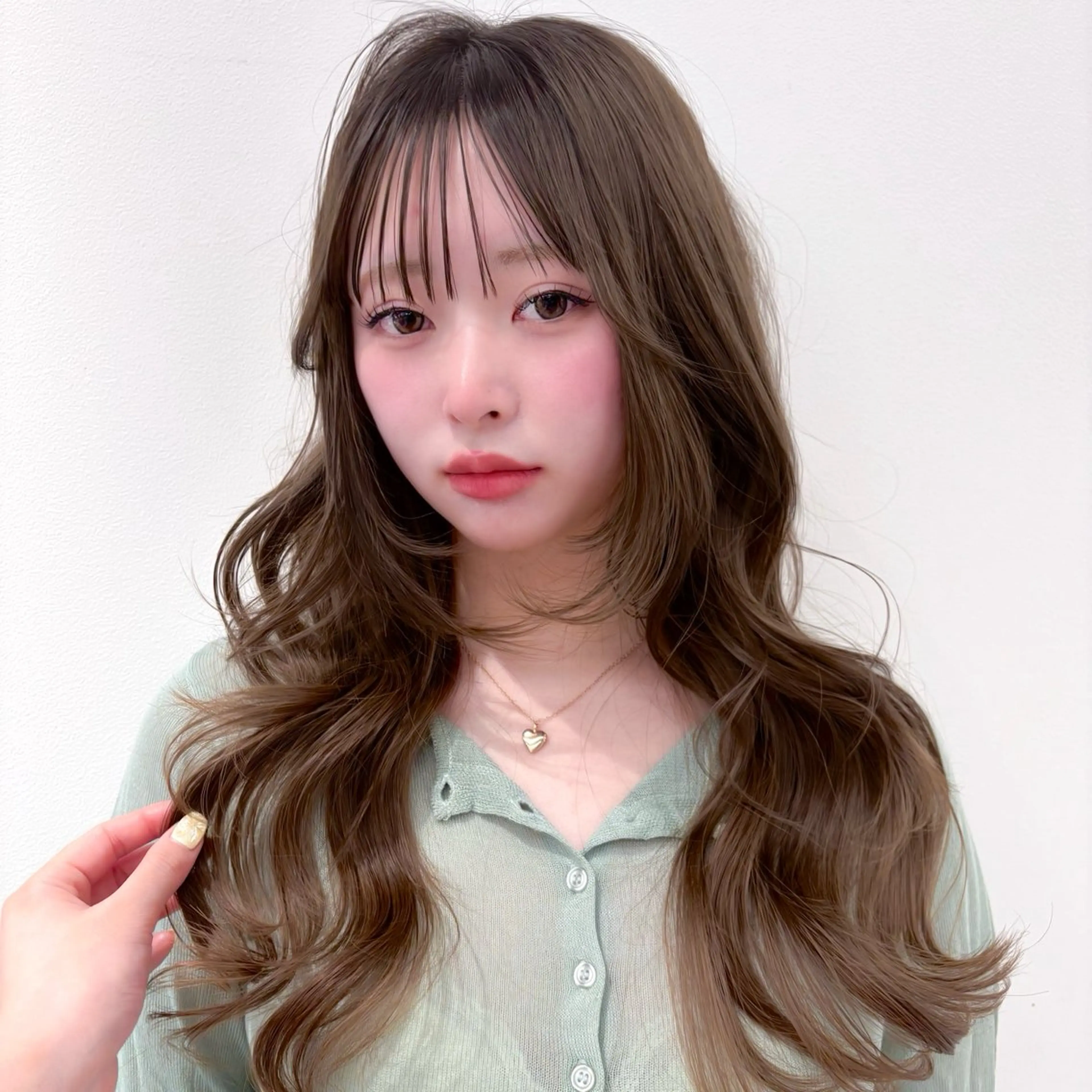 ロング ヘアカラー トリートメント Unami 新宿　Mayukiのヘアスタイル