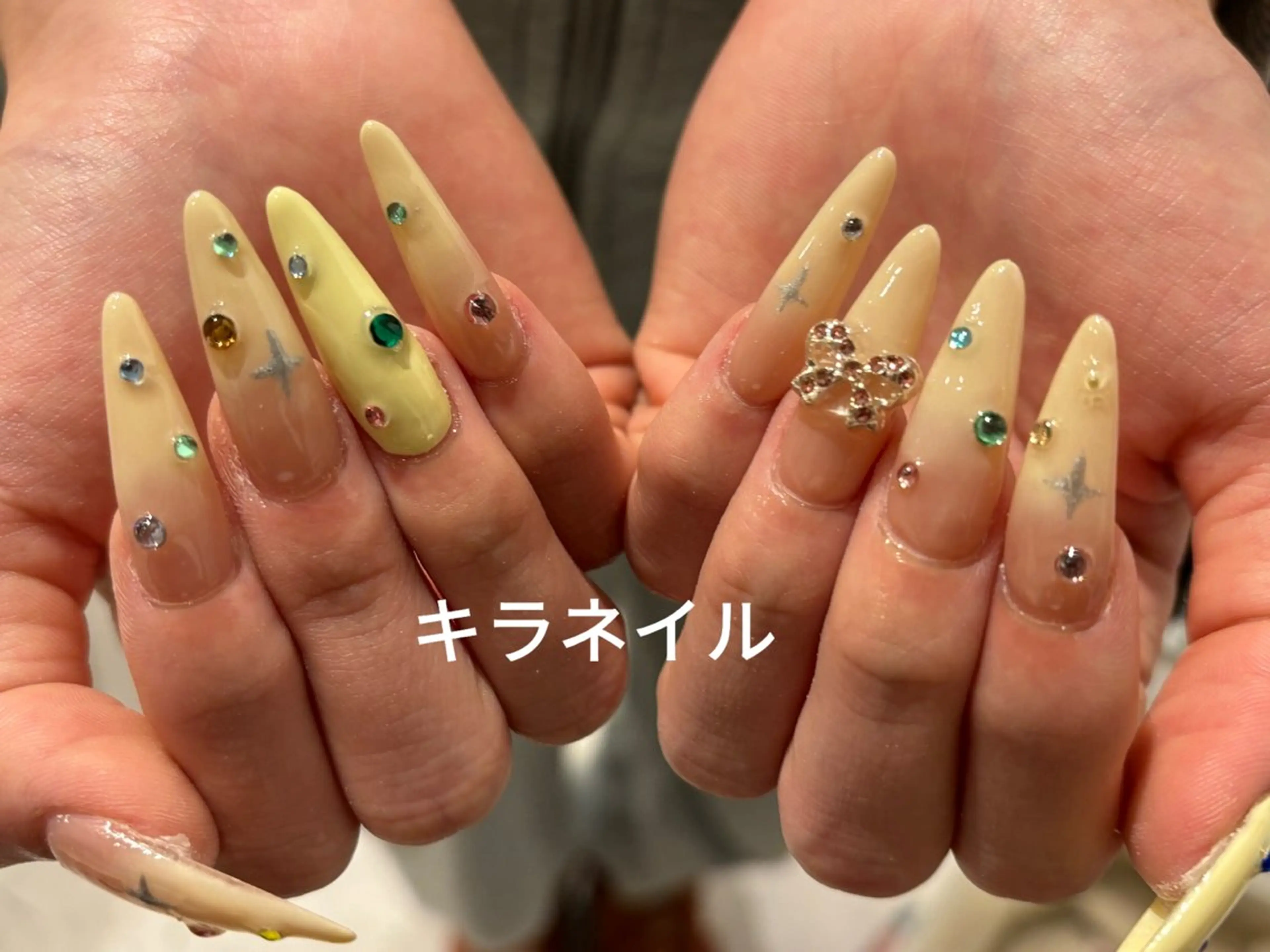 ネイル 💗ココ✨🪞 🎀co coのネイルデザイン