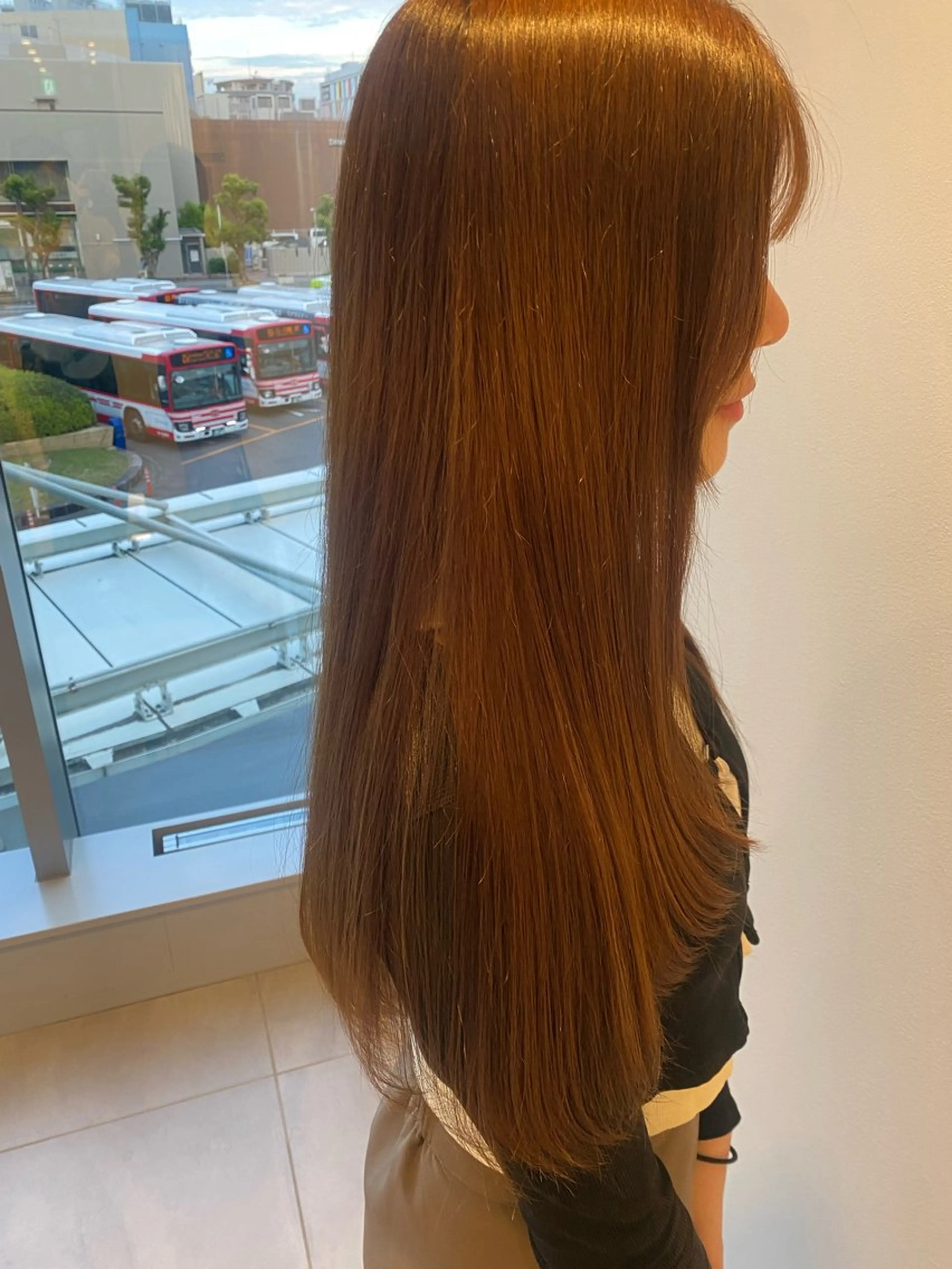 ロング 中江 唱のヘアスタイル