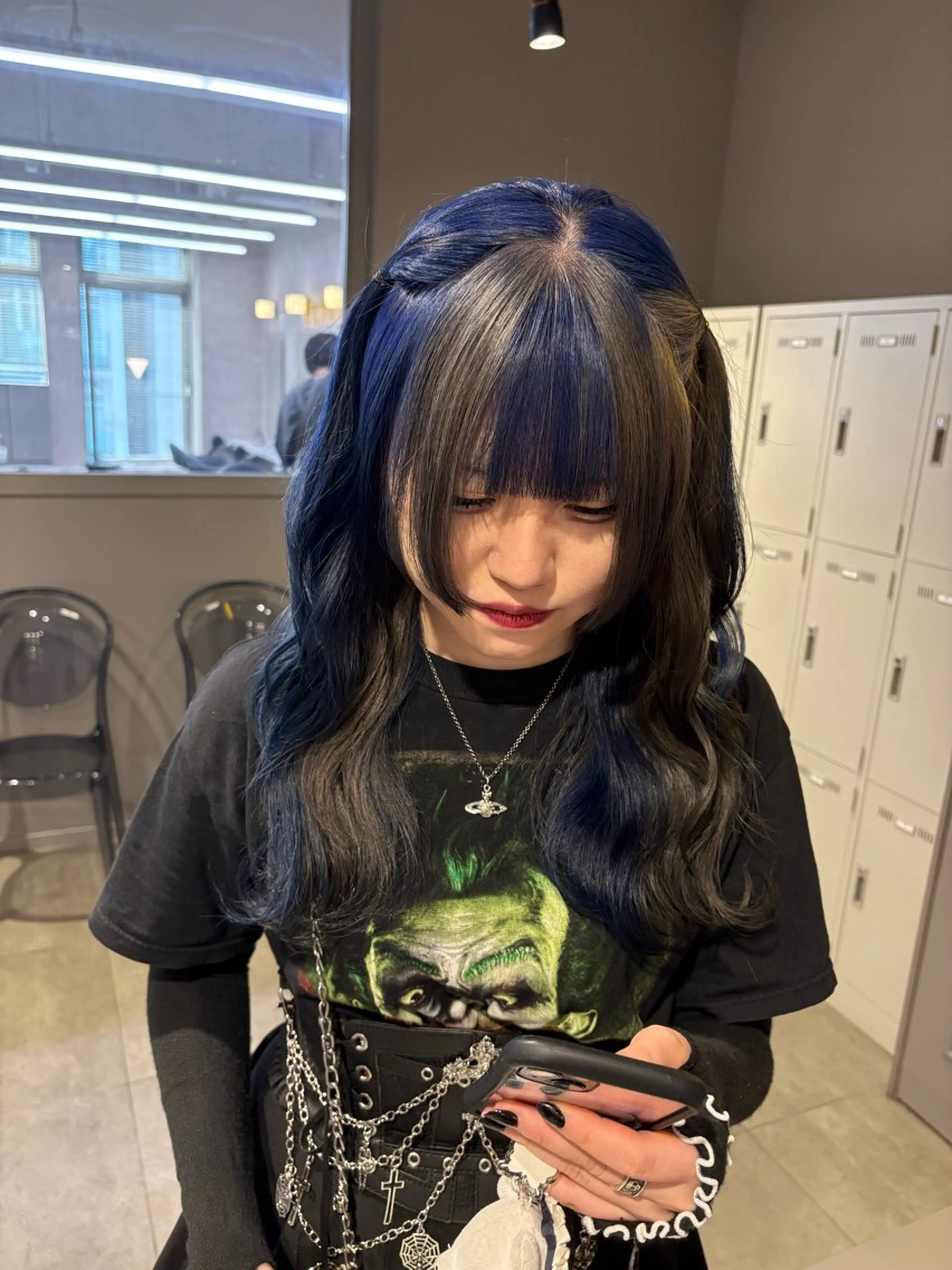 ロング ヘアカラー トリートメント ヘッドスパ ヘアセット 寒色＆ブリーチ特化 寒色MiOのヘアスタイル