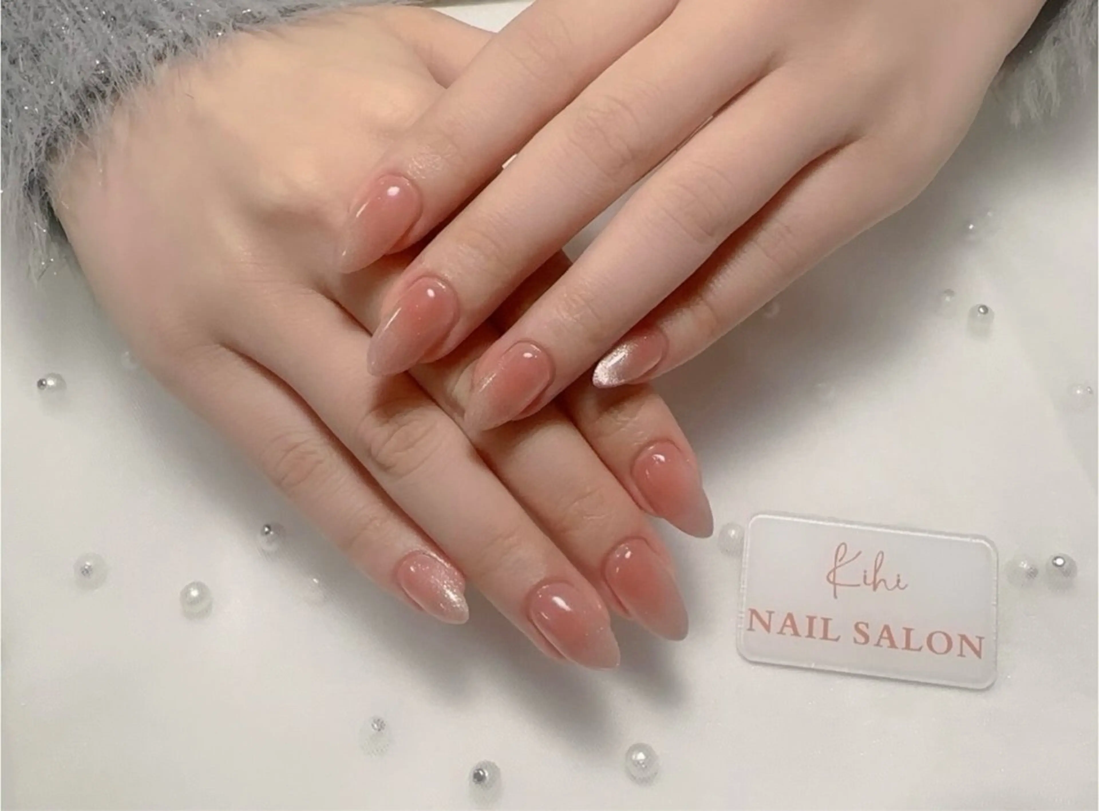 ネイル アートネイル フレンチネイル ジェルネイル グラデーション 韓国ネイル ハンドネイル 小林 あゆみのネイルデザイン