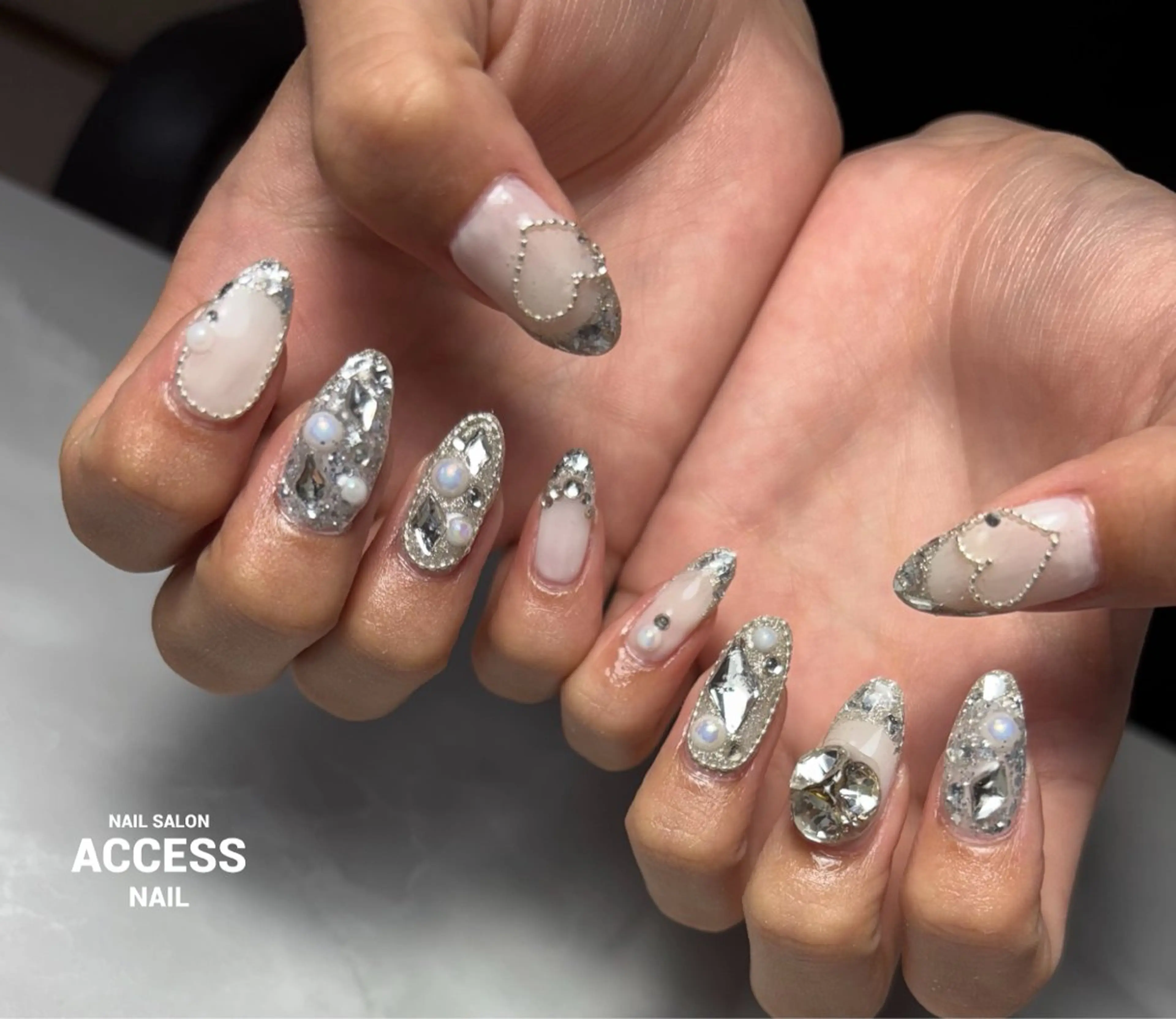 ネイル access nailのネイルデザイン