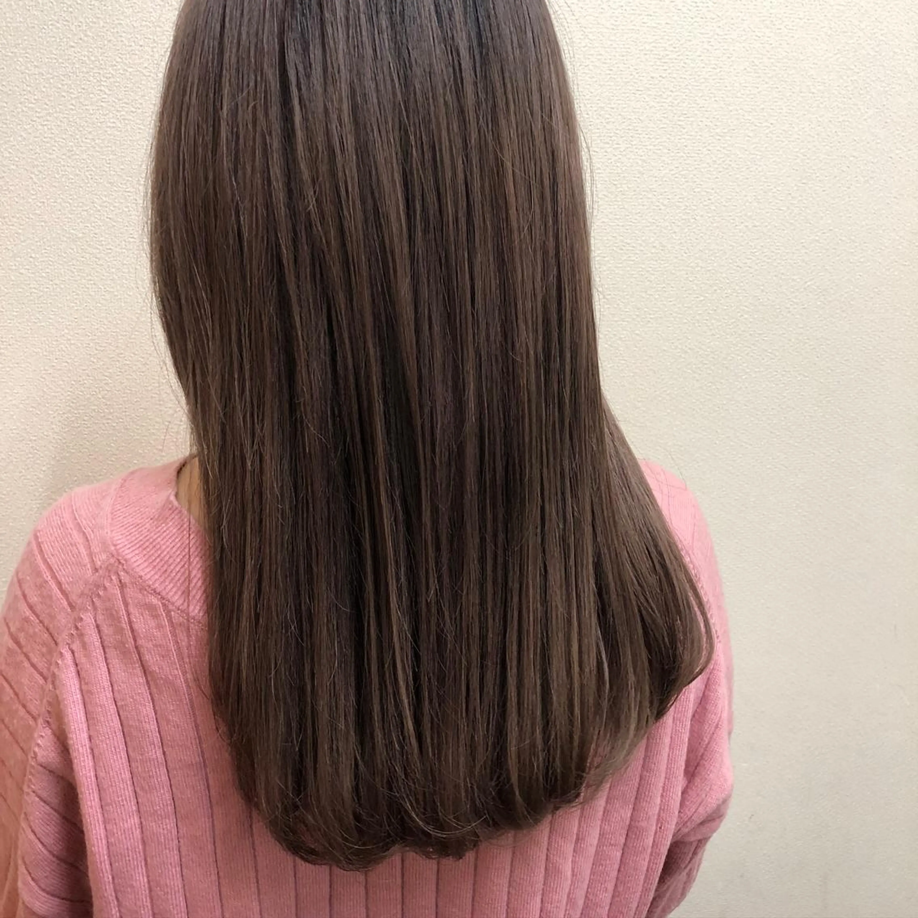 ，comma momoka🪄のヘアスタイル