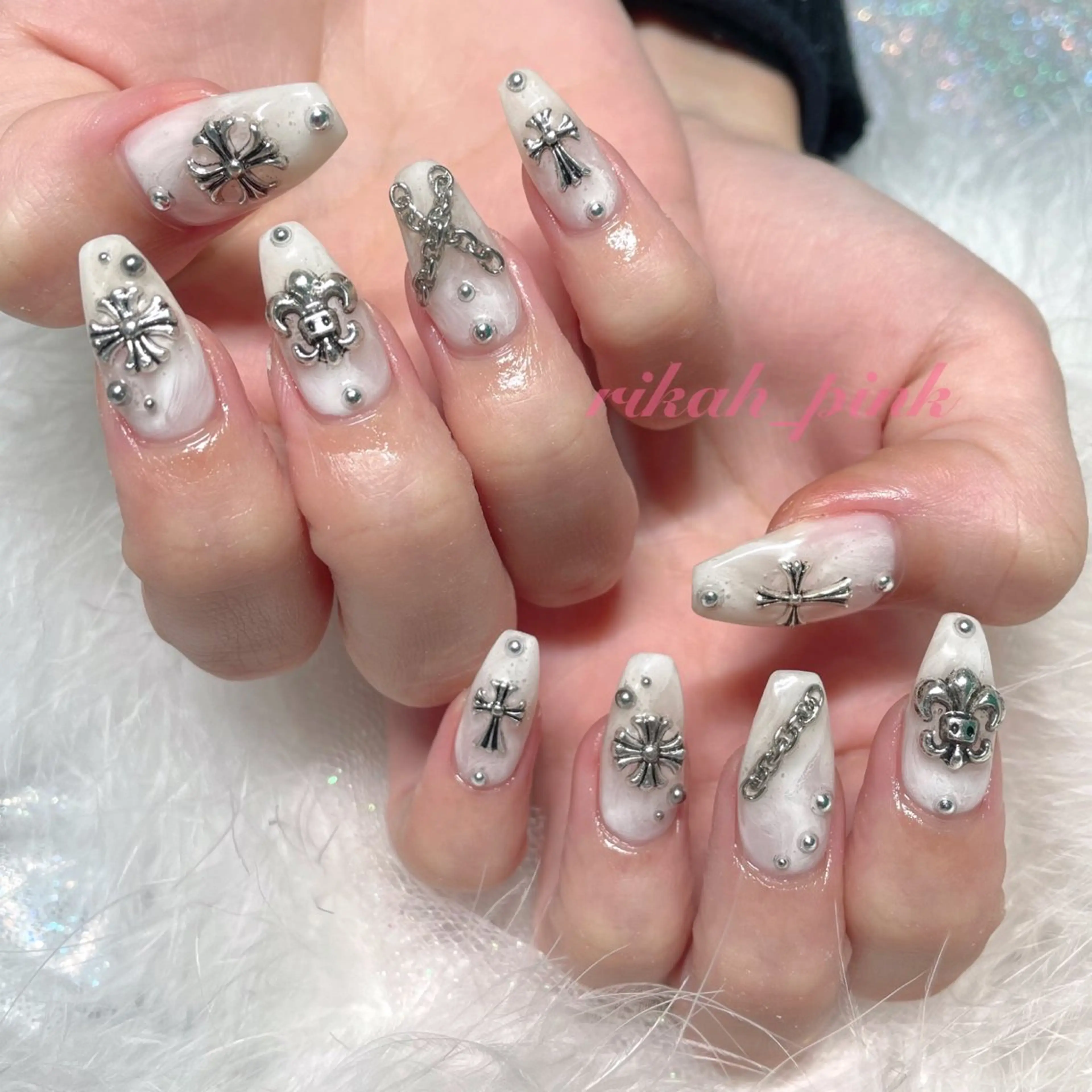 ネイル ニュアンスネイル HIKA🦋 個性派スカルプネイルのネイルデザイン