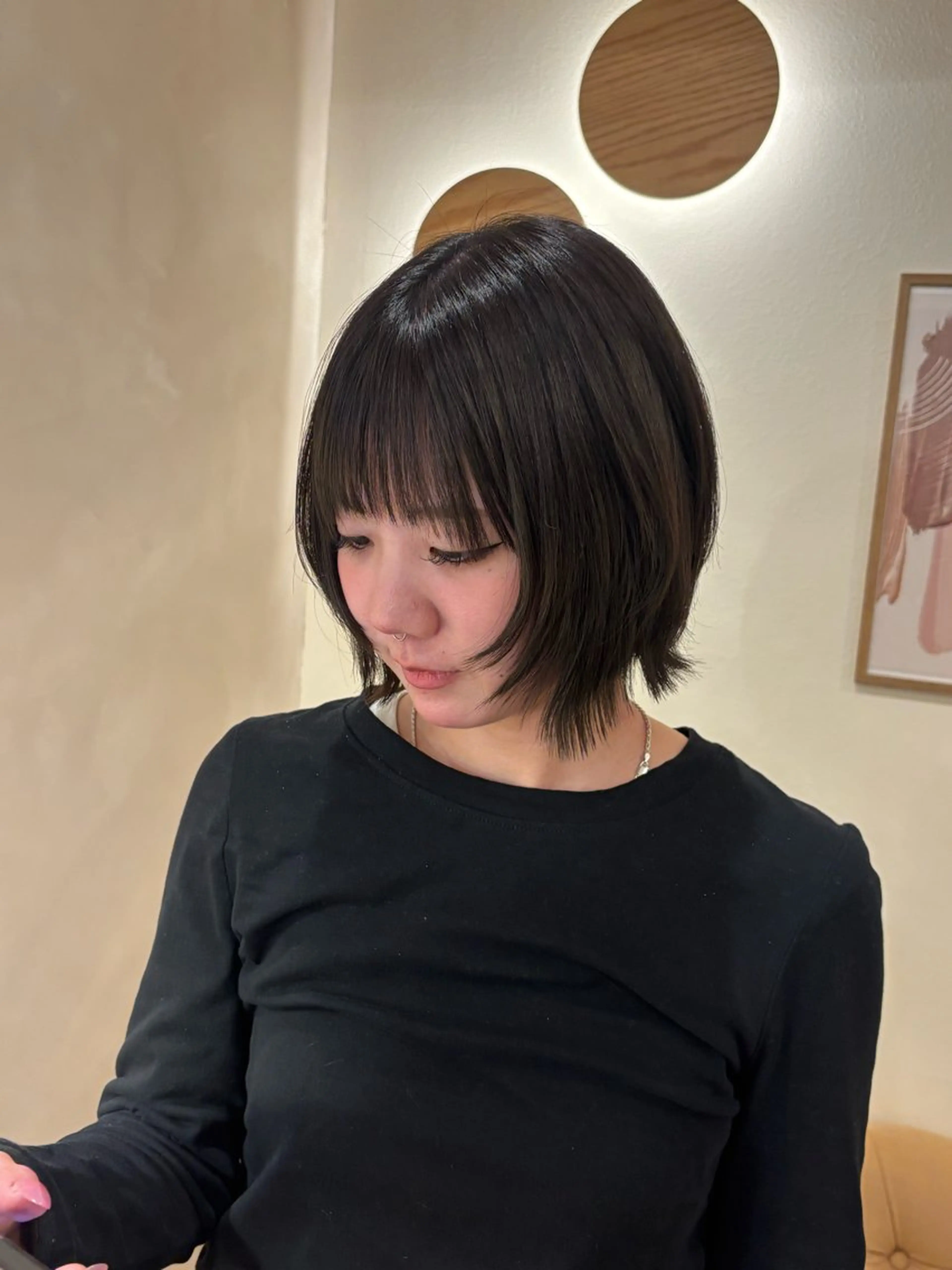 ミディアム カット シンバヒナノ/パーマ レイヤー/髪質改善のヘアスタイル