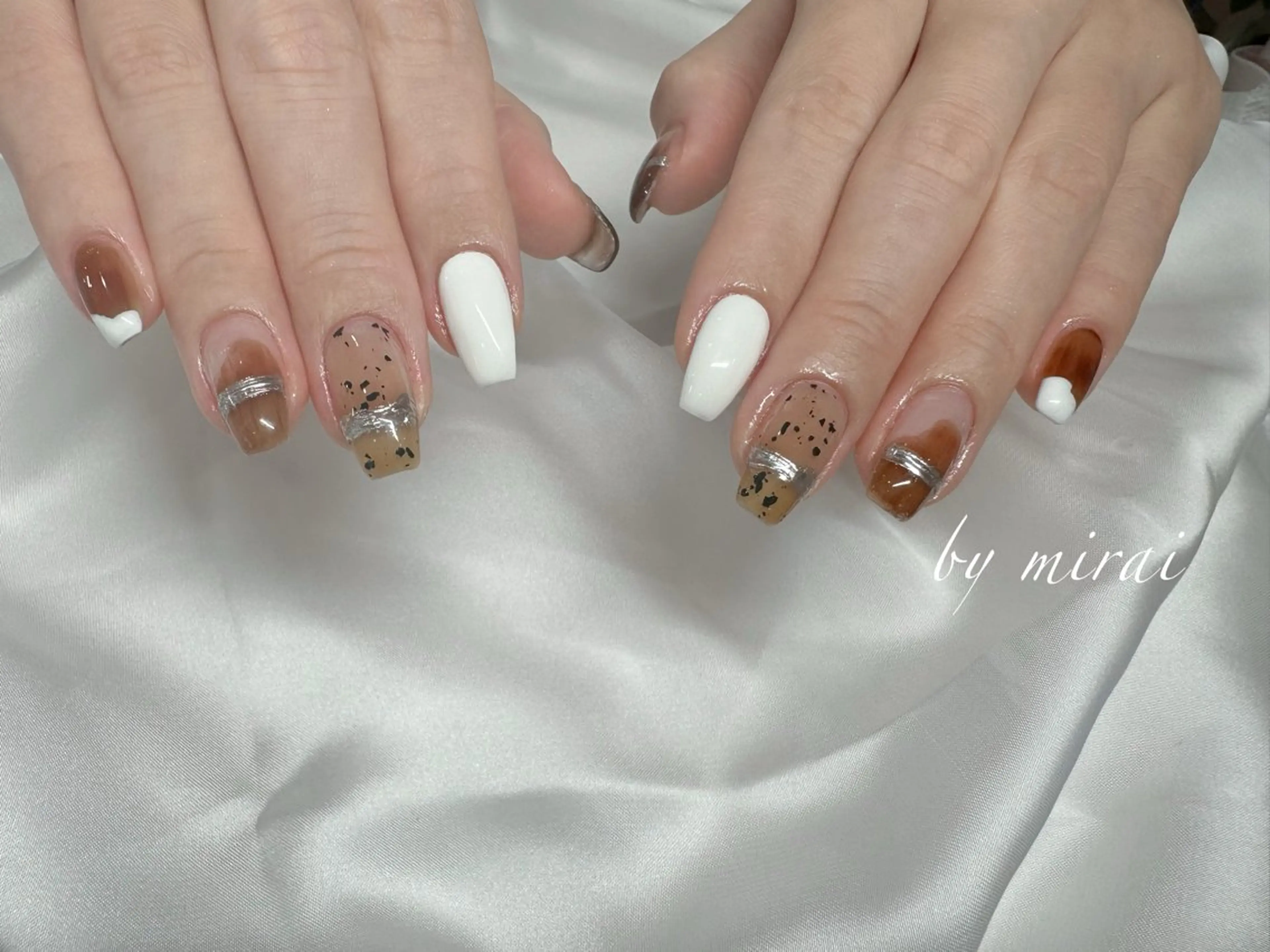 ネイル ネイルサロン 9Carats神田のネイルデザイン
