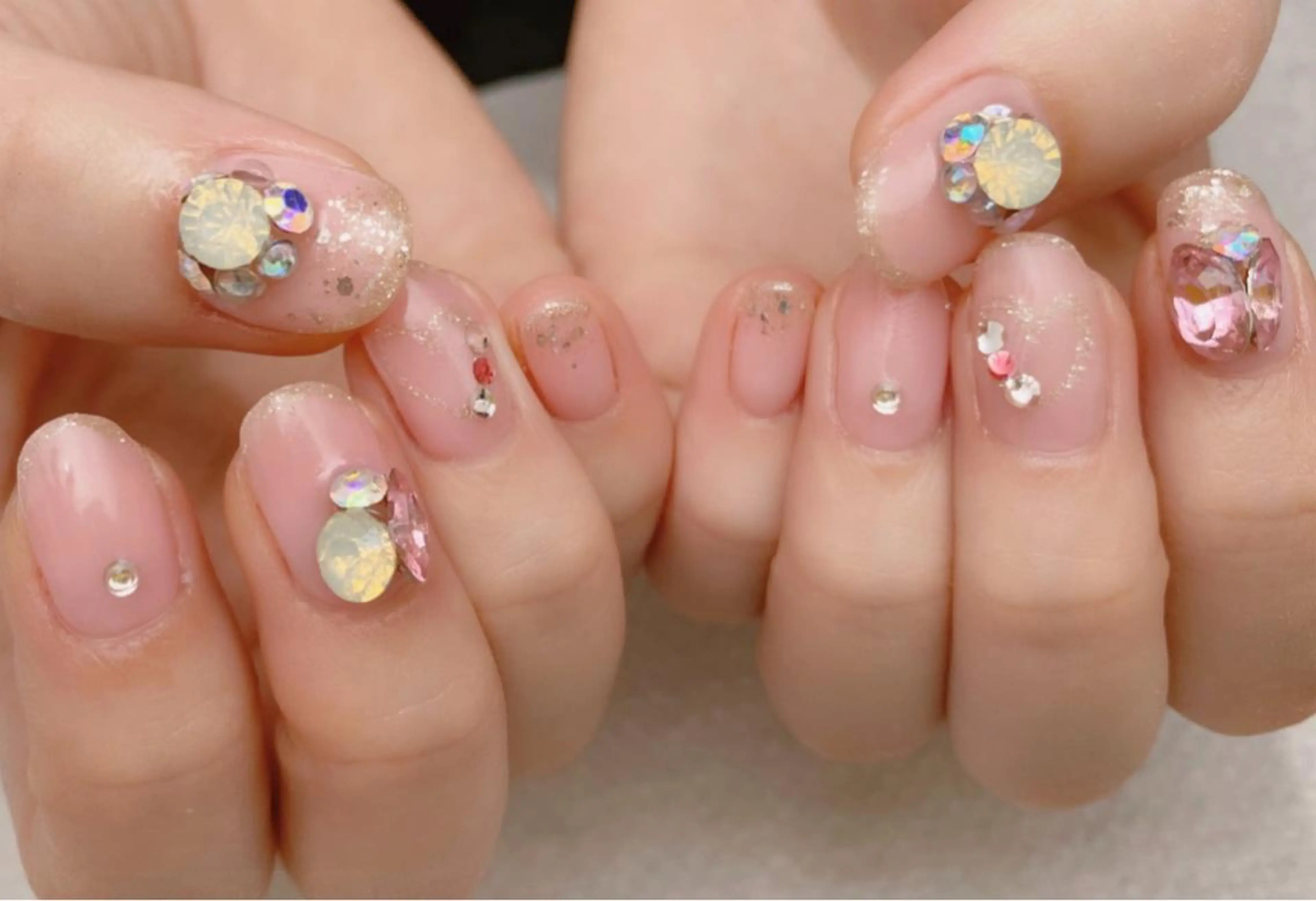 ネイル ストーンネイル ハンドネイル ハンドケア u sのネイルデザイン