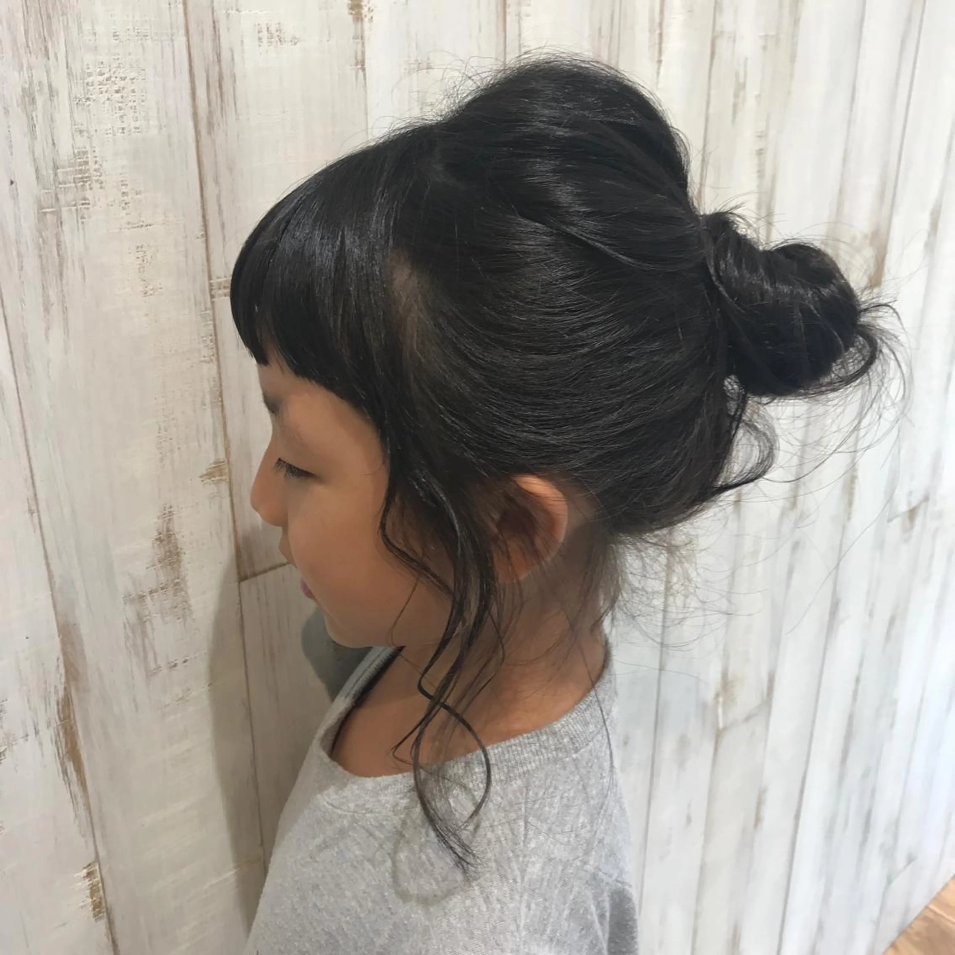 ミディアム 庄司 美佑樹のヘアスタイル