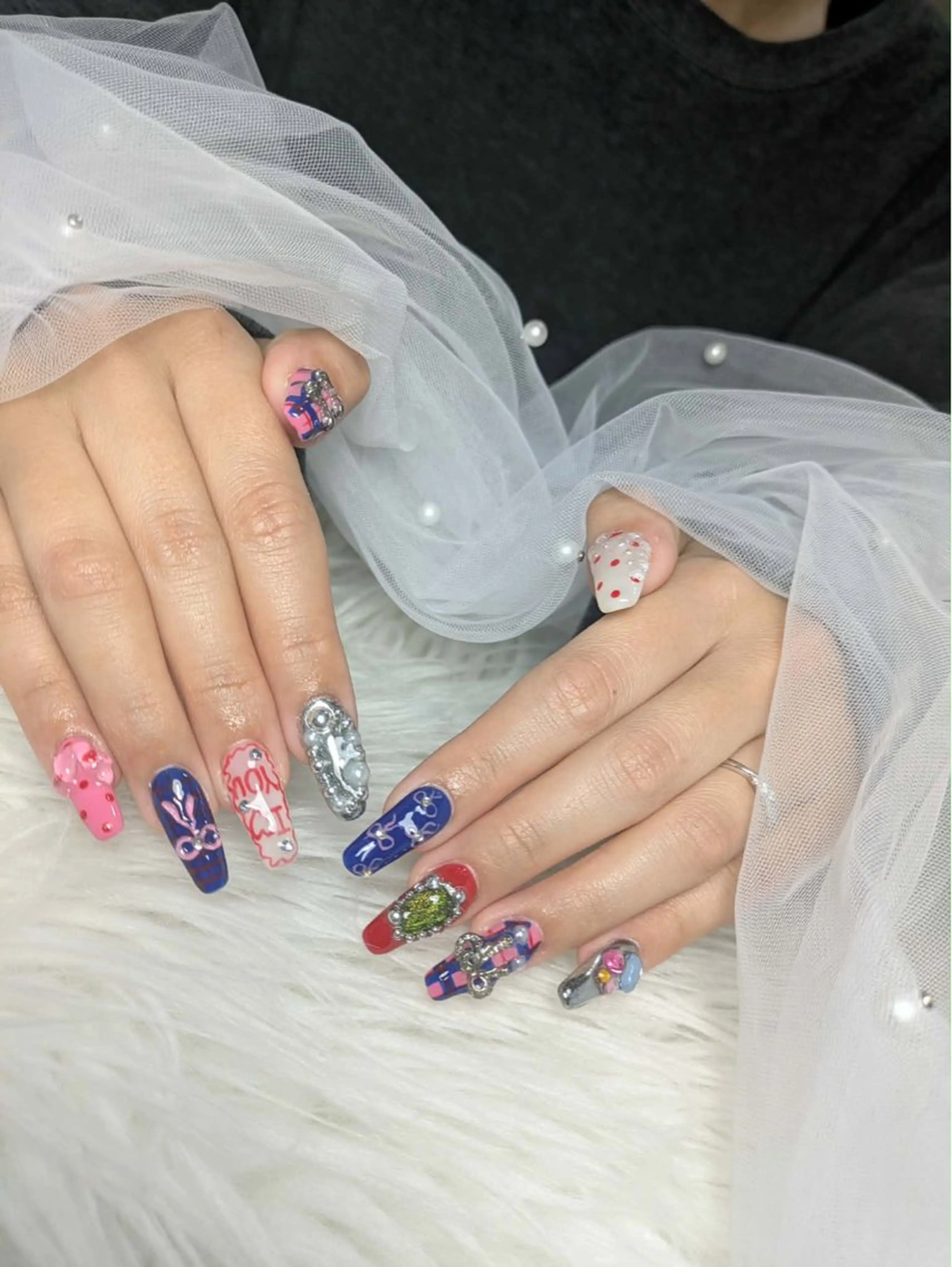 ネイル Queen Nail 柏店　クイーンネイルのネイルデザイン