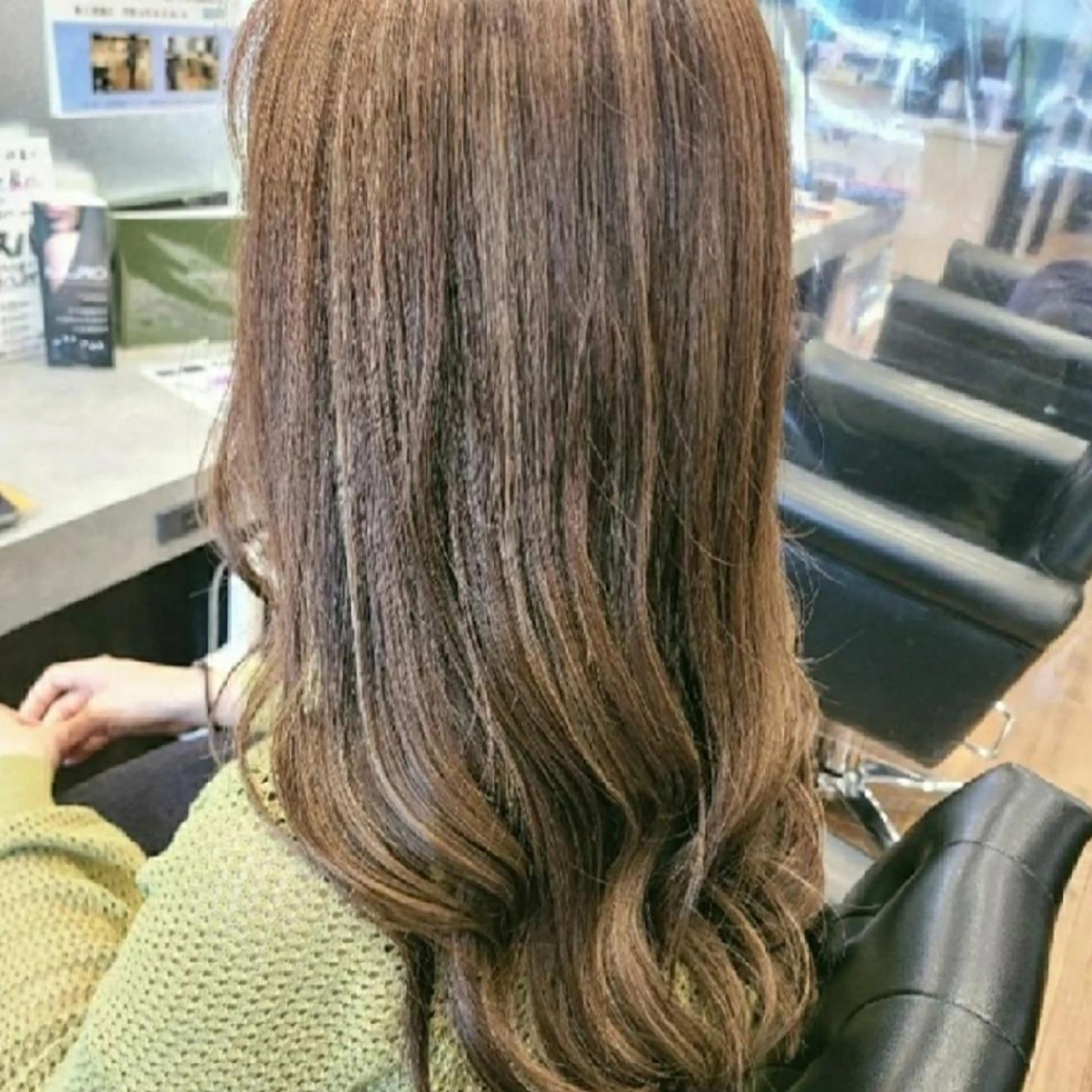 カラー ロング ヘアカラー 関口 友菜のヘアスタイル