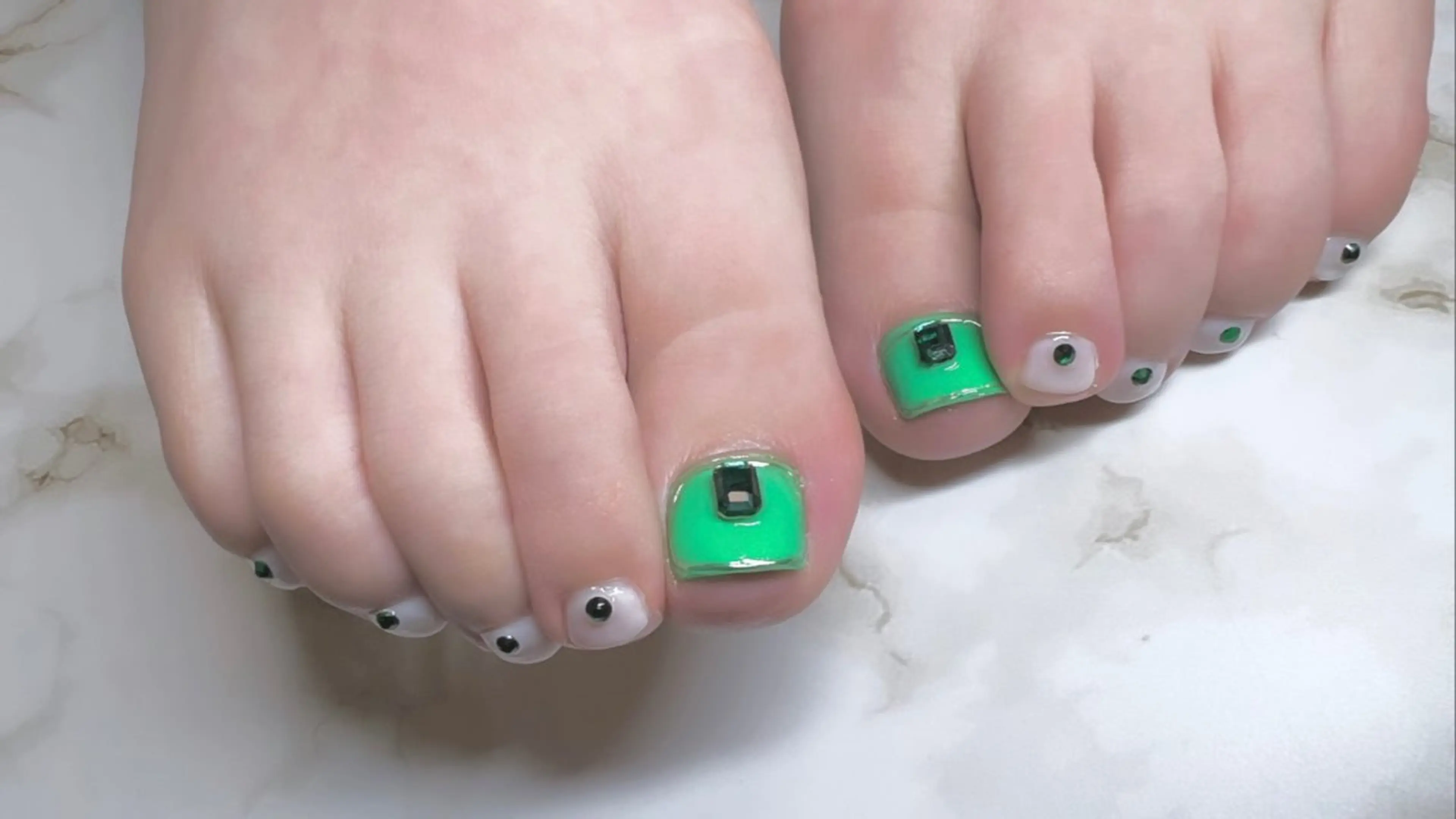 ネイル 小島 孝子のネイルデザイン