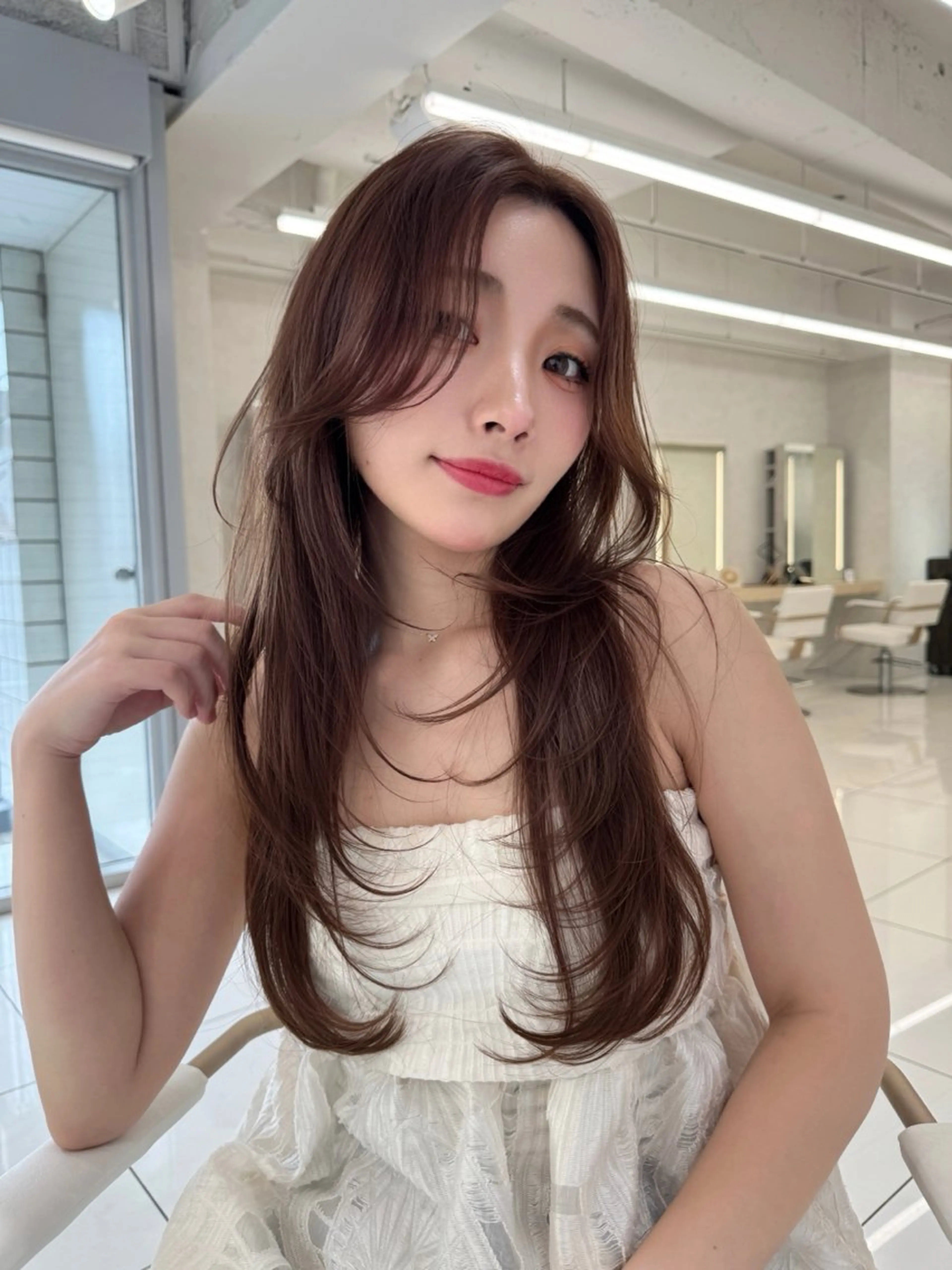 ロング 三鷹で1番ショート ボブをカットする新谷のヘアスタイル