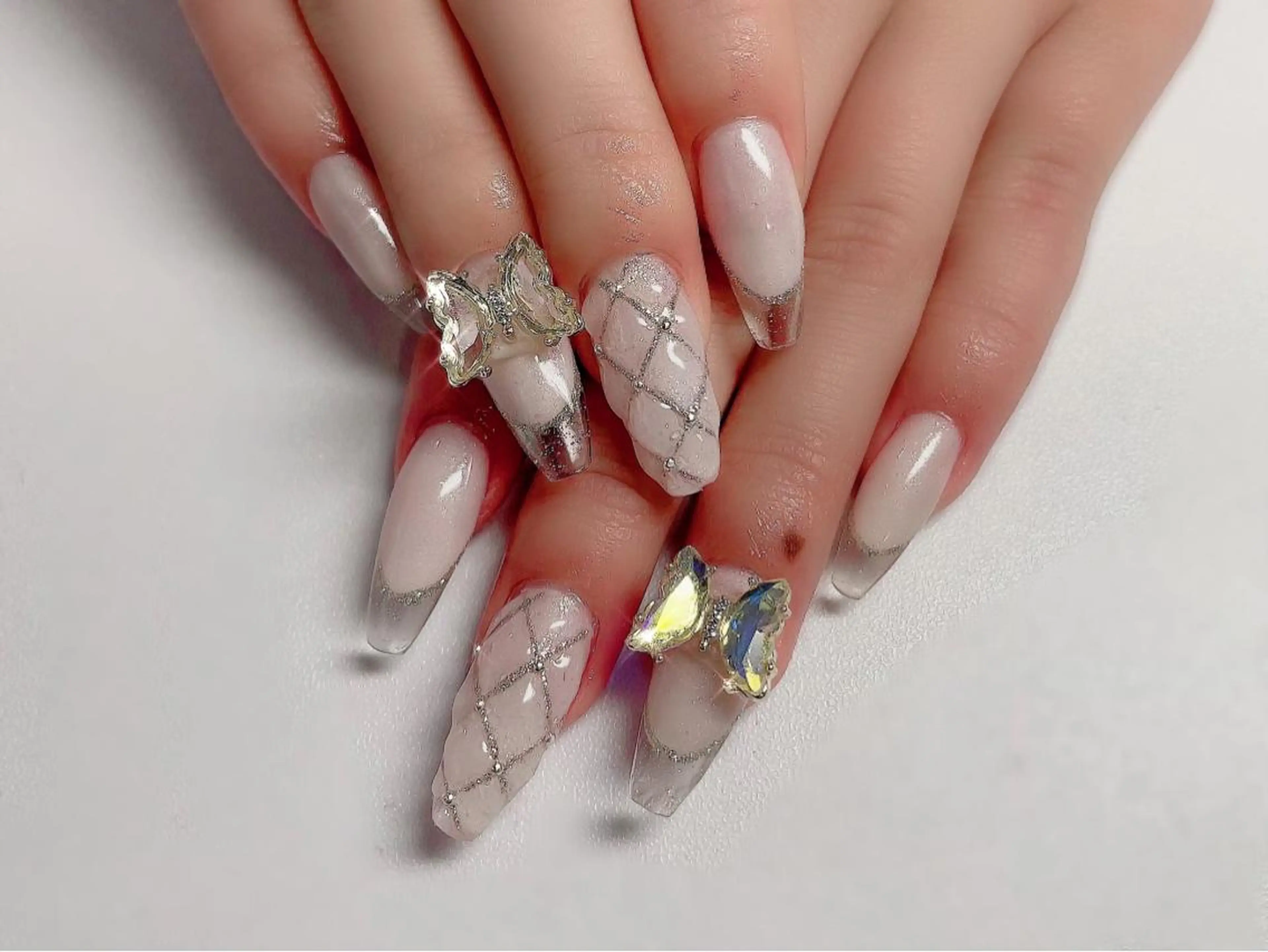 ネイル ハンドネイル em nailのネイルデザイン