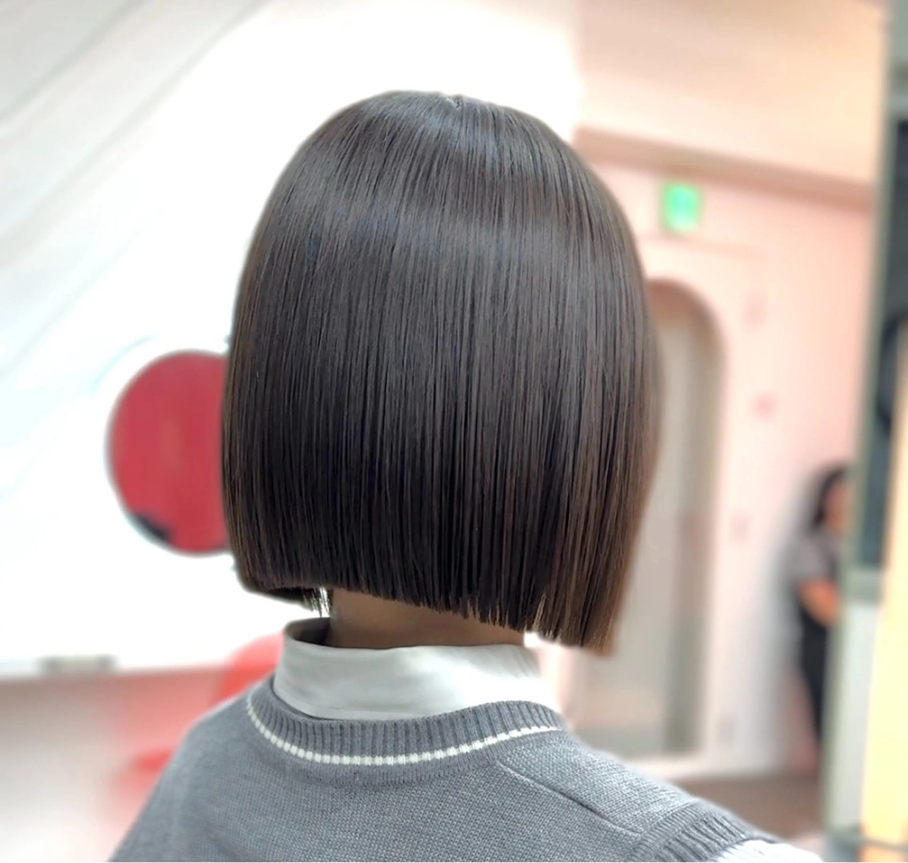 ショート 莉乃/縮毛矯正/髪質 改善/艶カラーのヘアスタイル