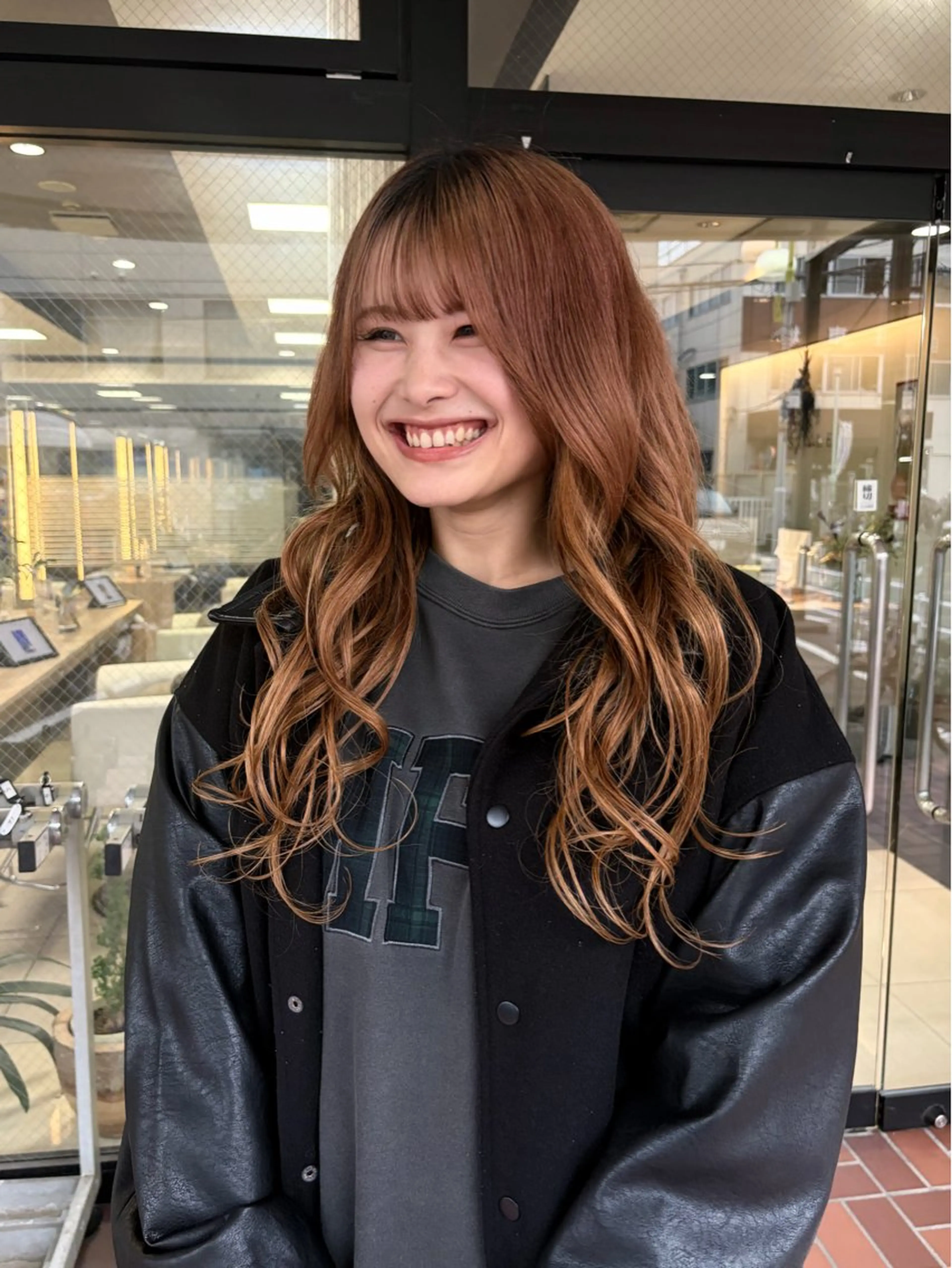 ロング ヘアカラー トリートメント ボブパーマ／アレンジ Onのヘアスタイル