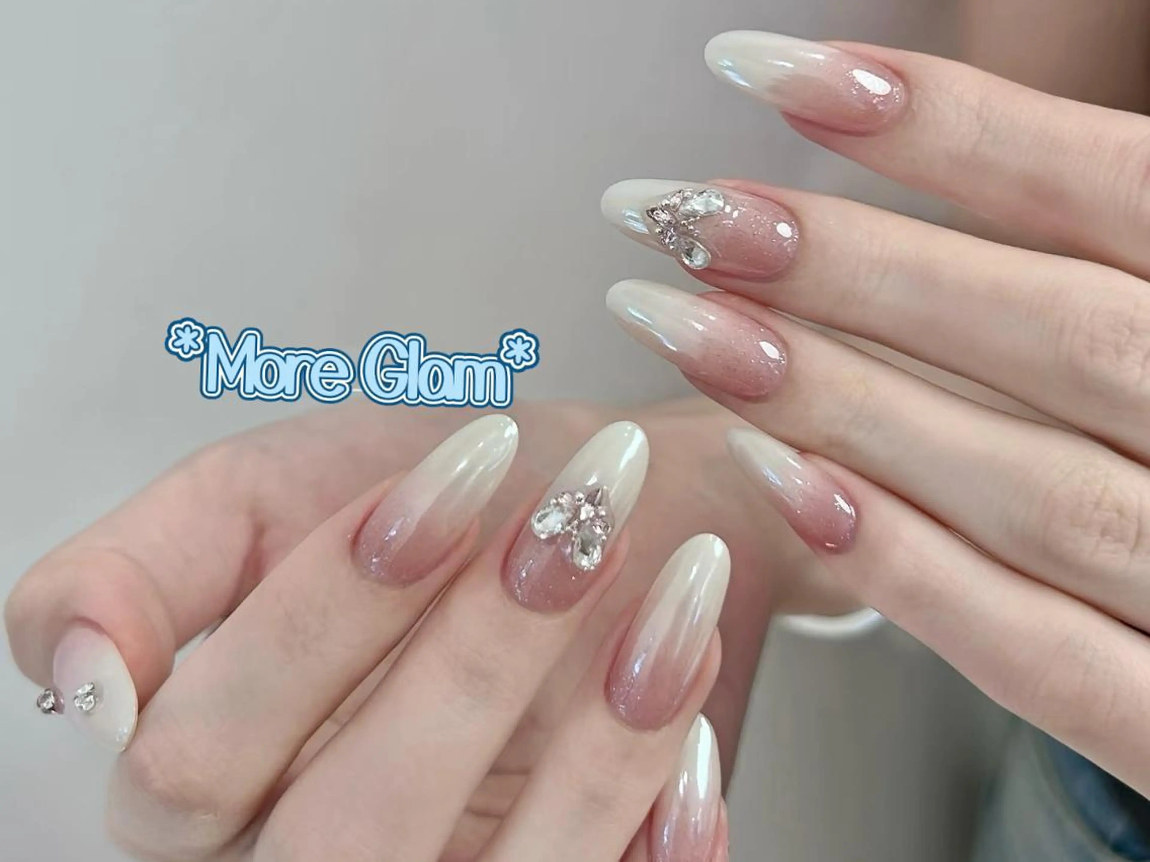 ネイル MoreGlam ネイルのネイルデザイン