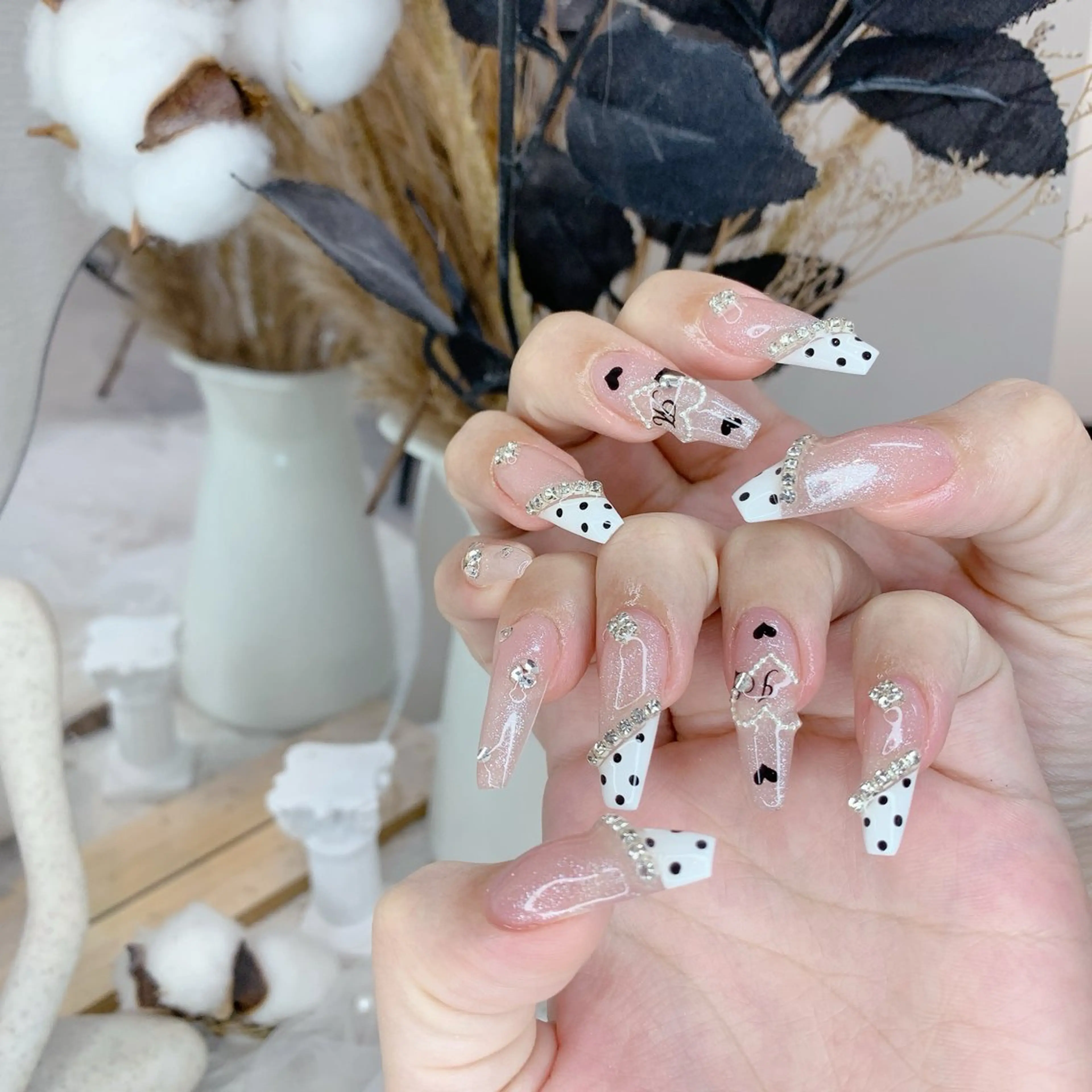 ネイル ハンドネイル ハンドケア DG nailのネイルデザイン