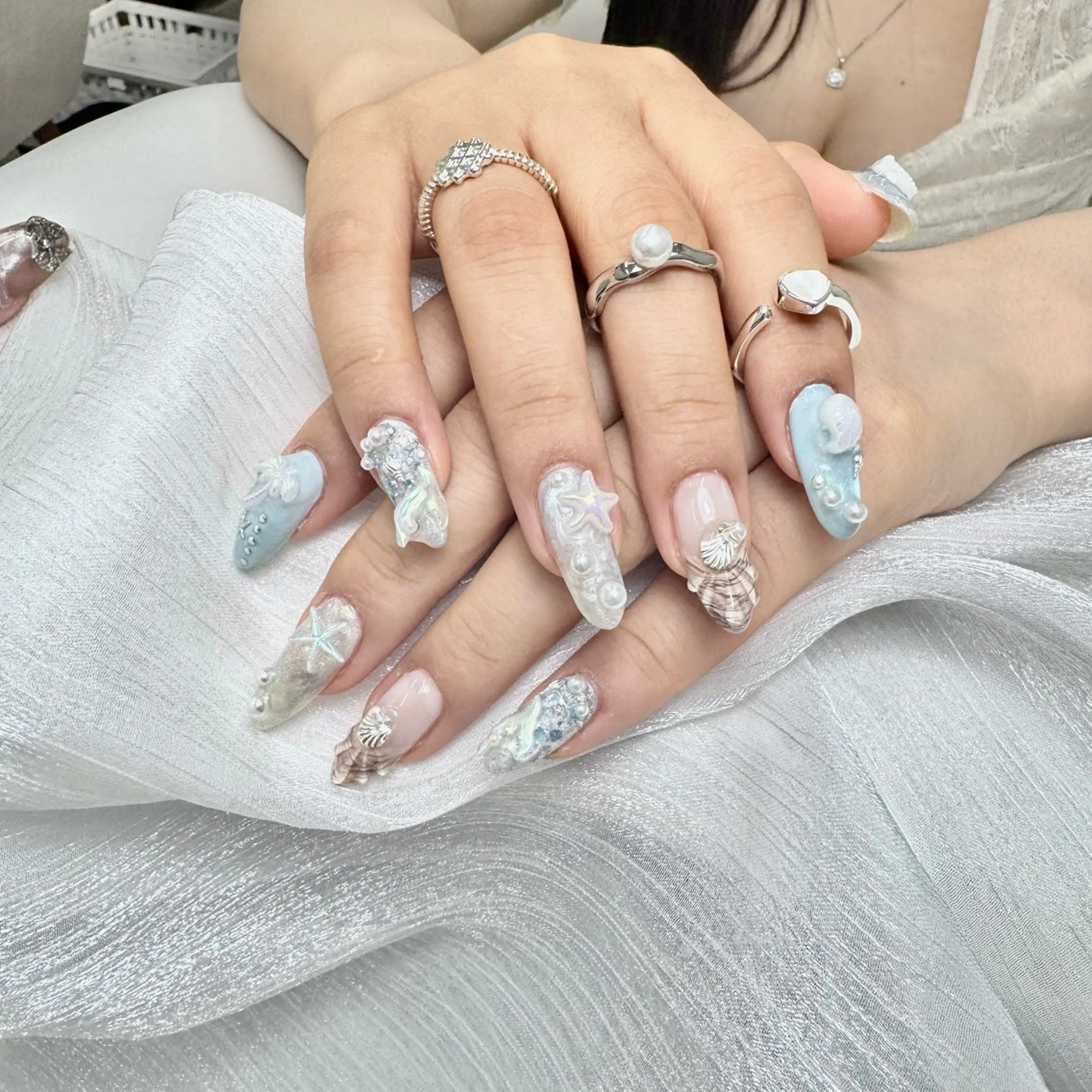 ネイル 🪷Mi.o あいちゃん🐝のネイルデザイン