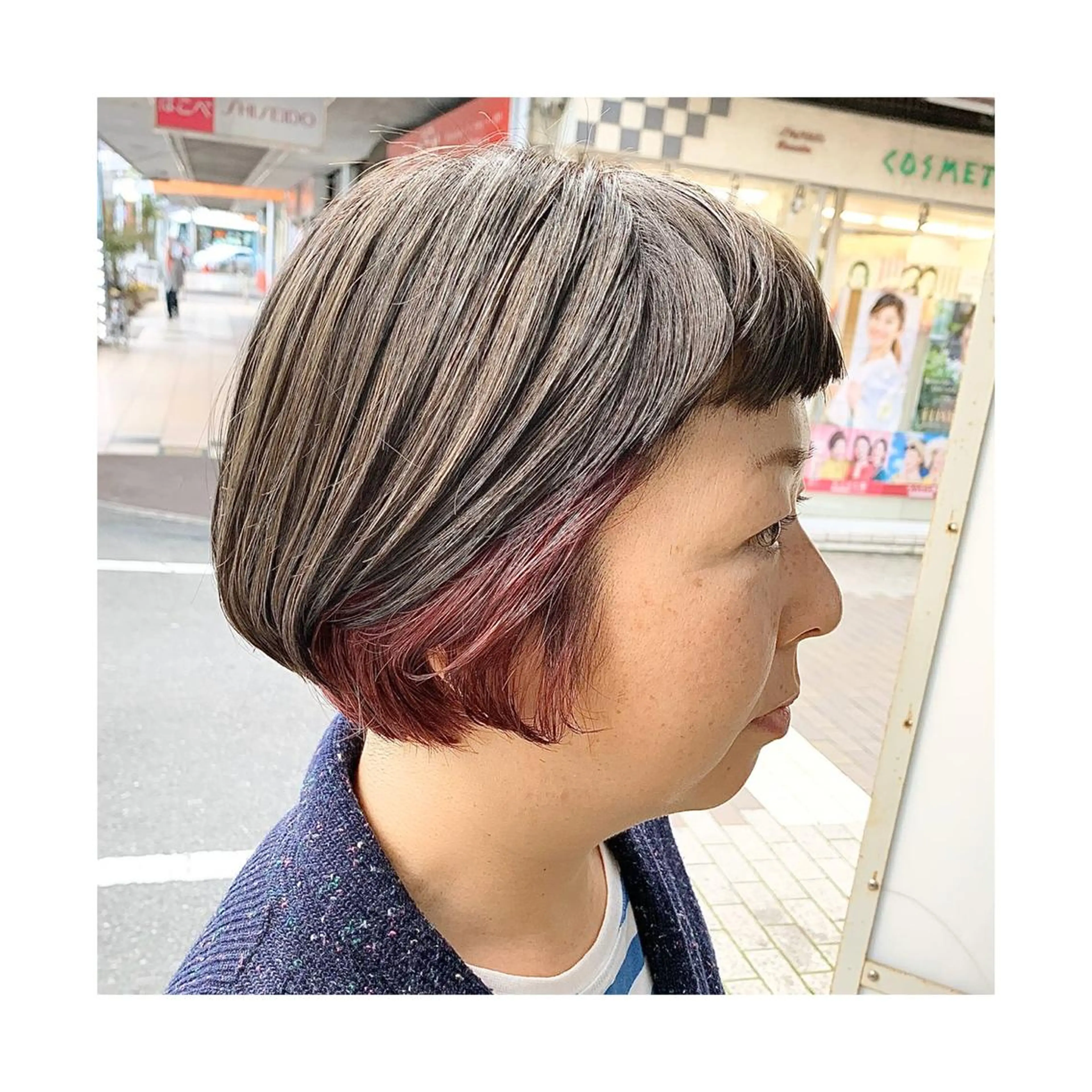 ショート カラー グレージュ ピンクカラー シルバー 竹内 康浩のヘアスタイル