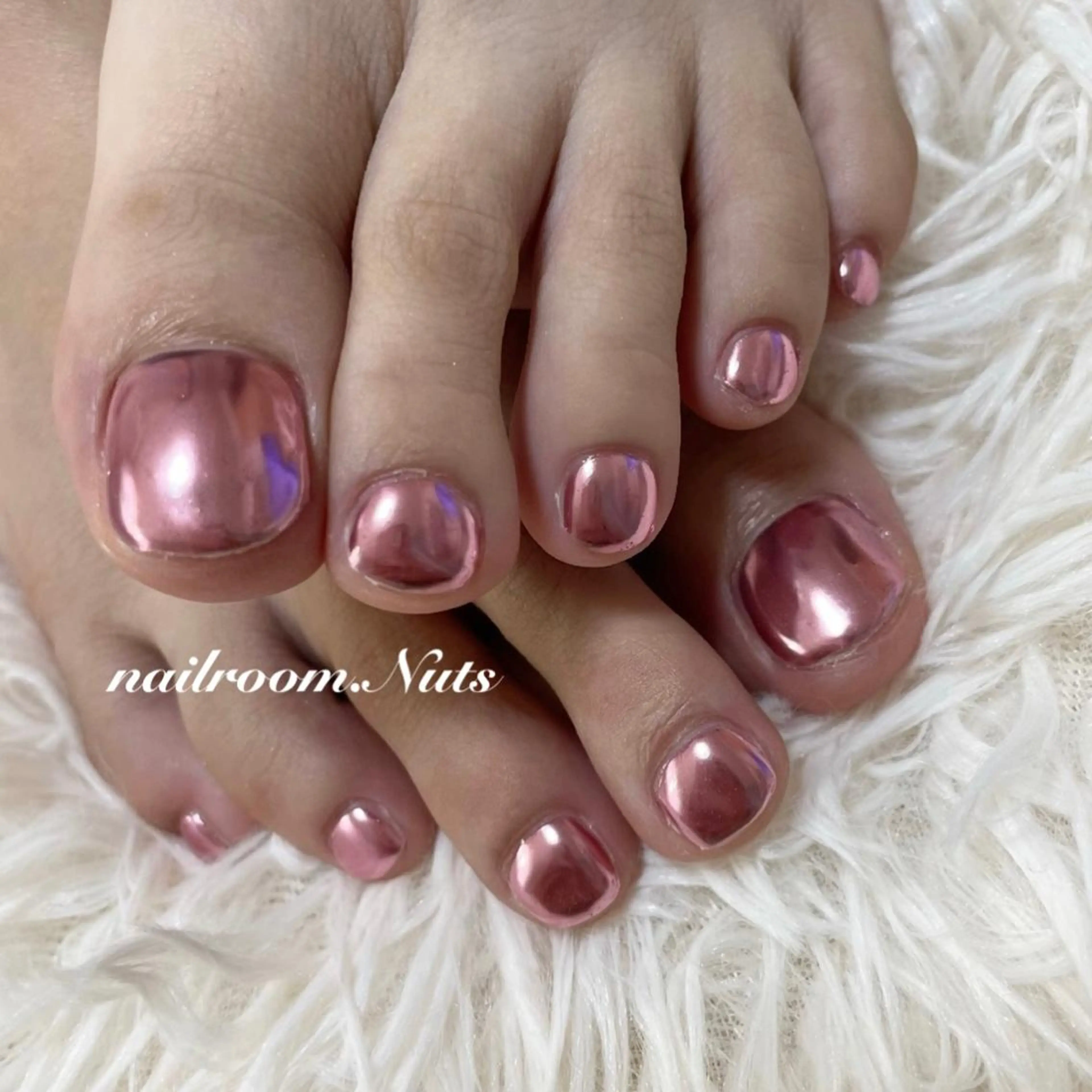 ネイル フットネイル nailsalon Nutsのネイルデザイン