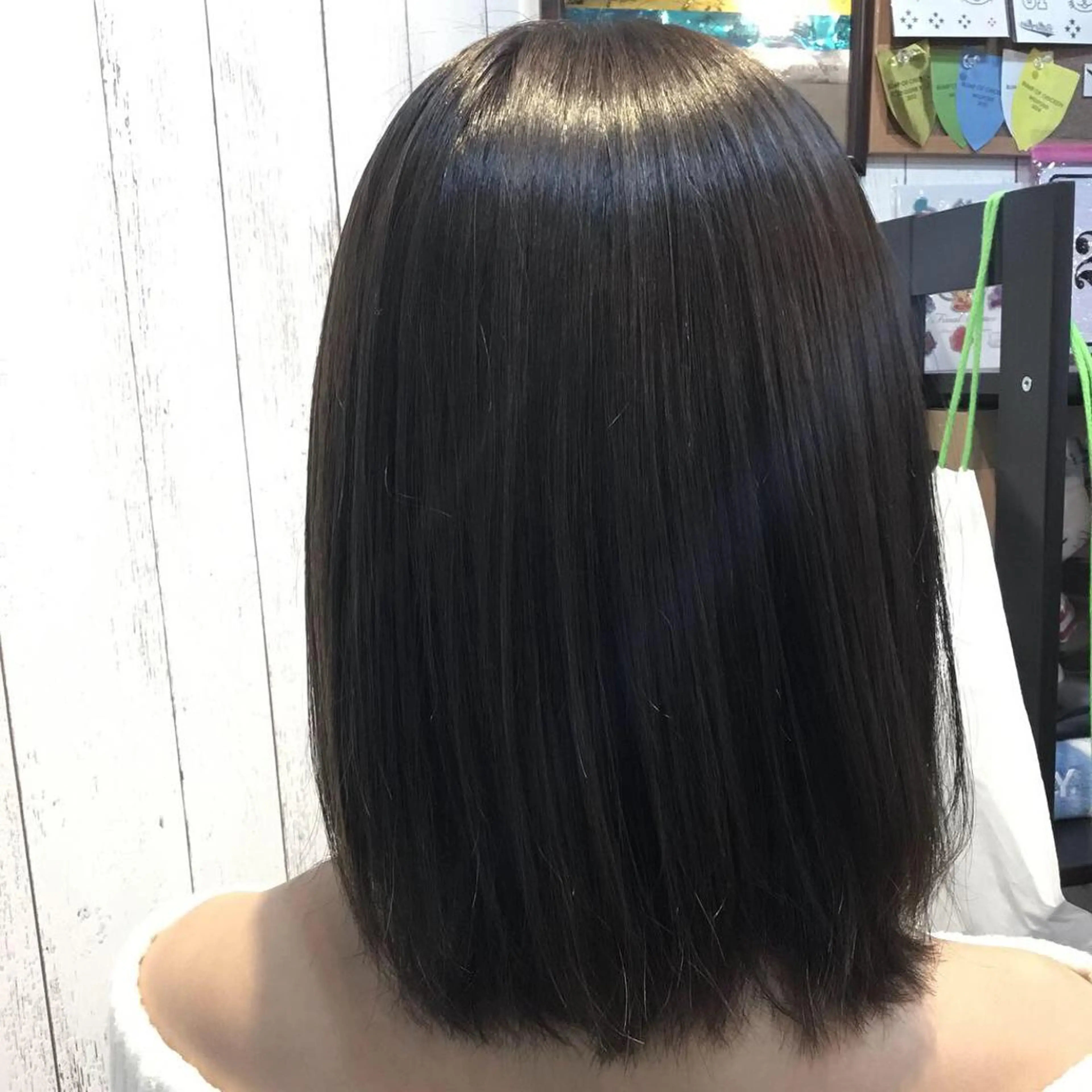 ミディアム カラー パーマ embrace エンブレイスのヘアスタイル