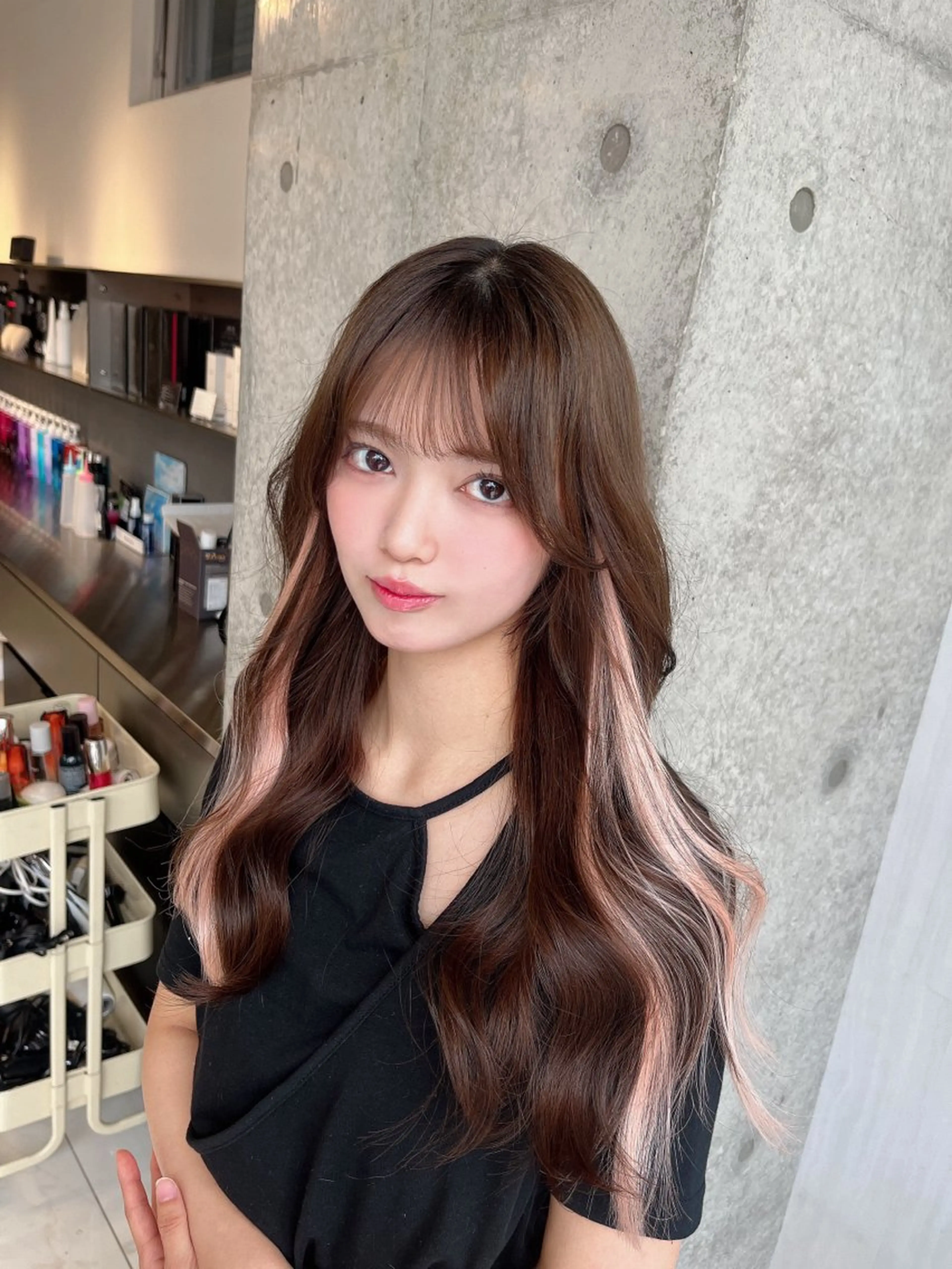 【人毛100%】⭐️シールエクステ１０本（52㎝）馴染ませカット付きです✂️💕の写真