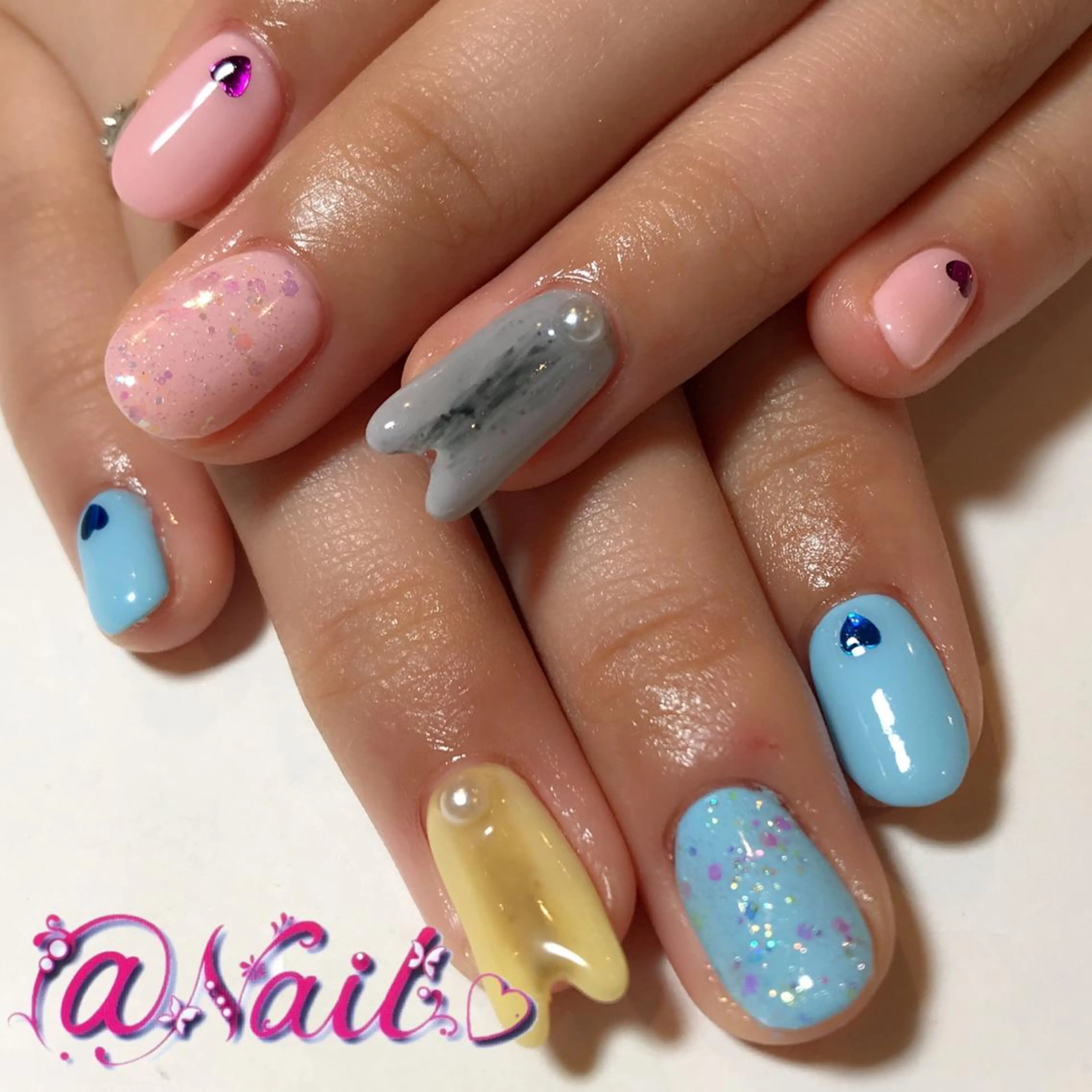 ネイル 小尾 栞のネイルデザイン