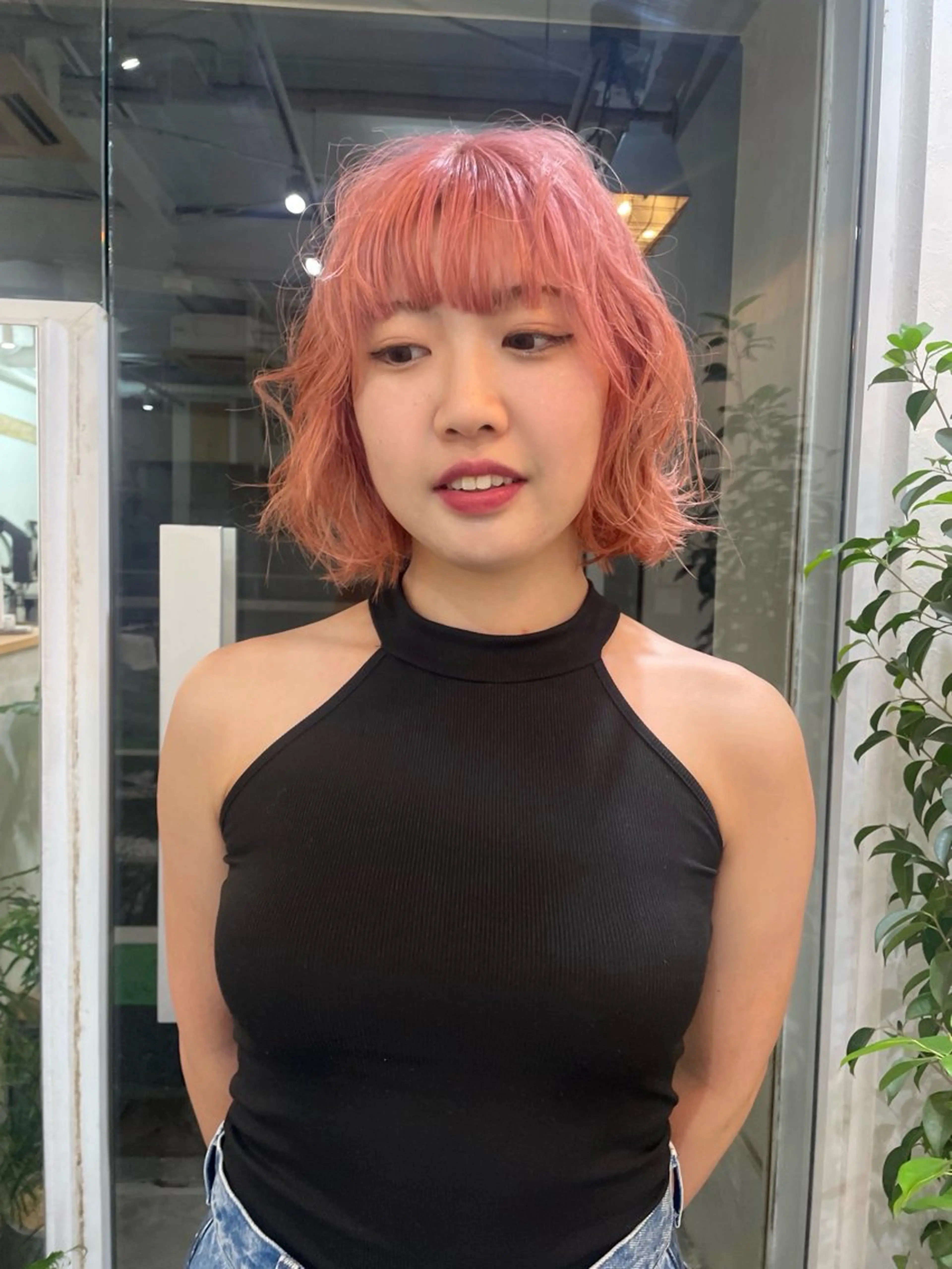 ショート カラー ヘアカラー mio ／ハイトーンのヘアスタイル