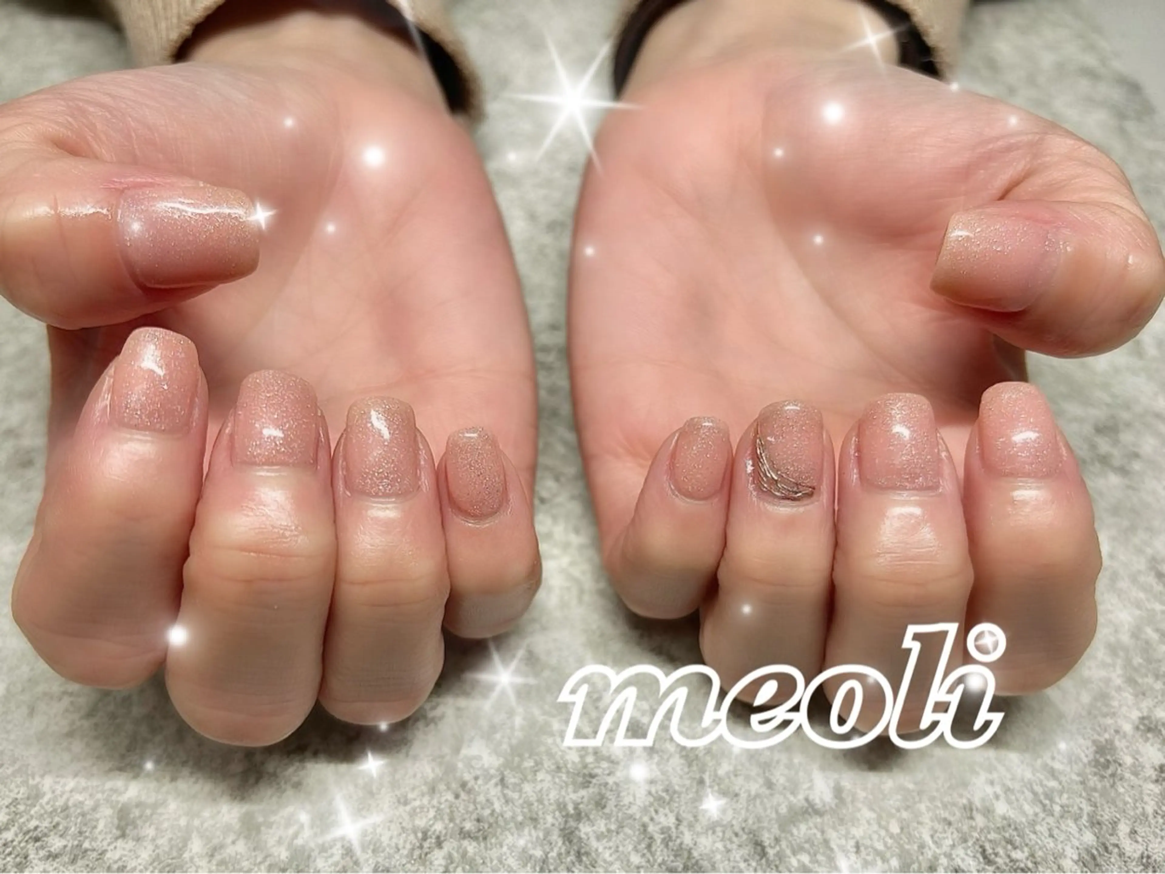 ネイル オーロラネイル ラメ(グリッター) ハンドネイル nail salon meoli　アヤのネイルデザイン