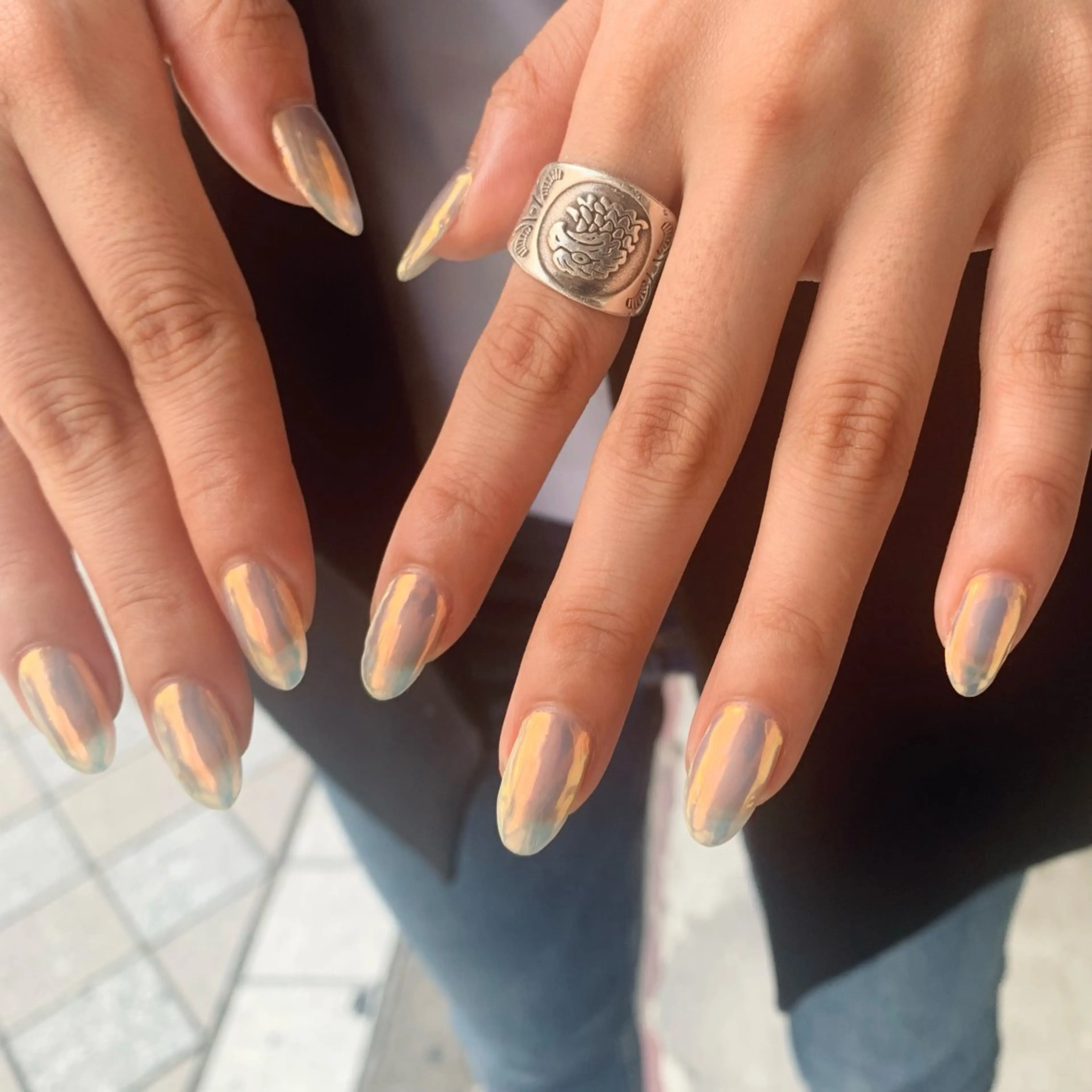 ネイル ハンドネイル chika .のネイルデザイン