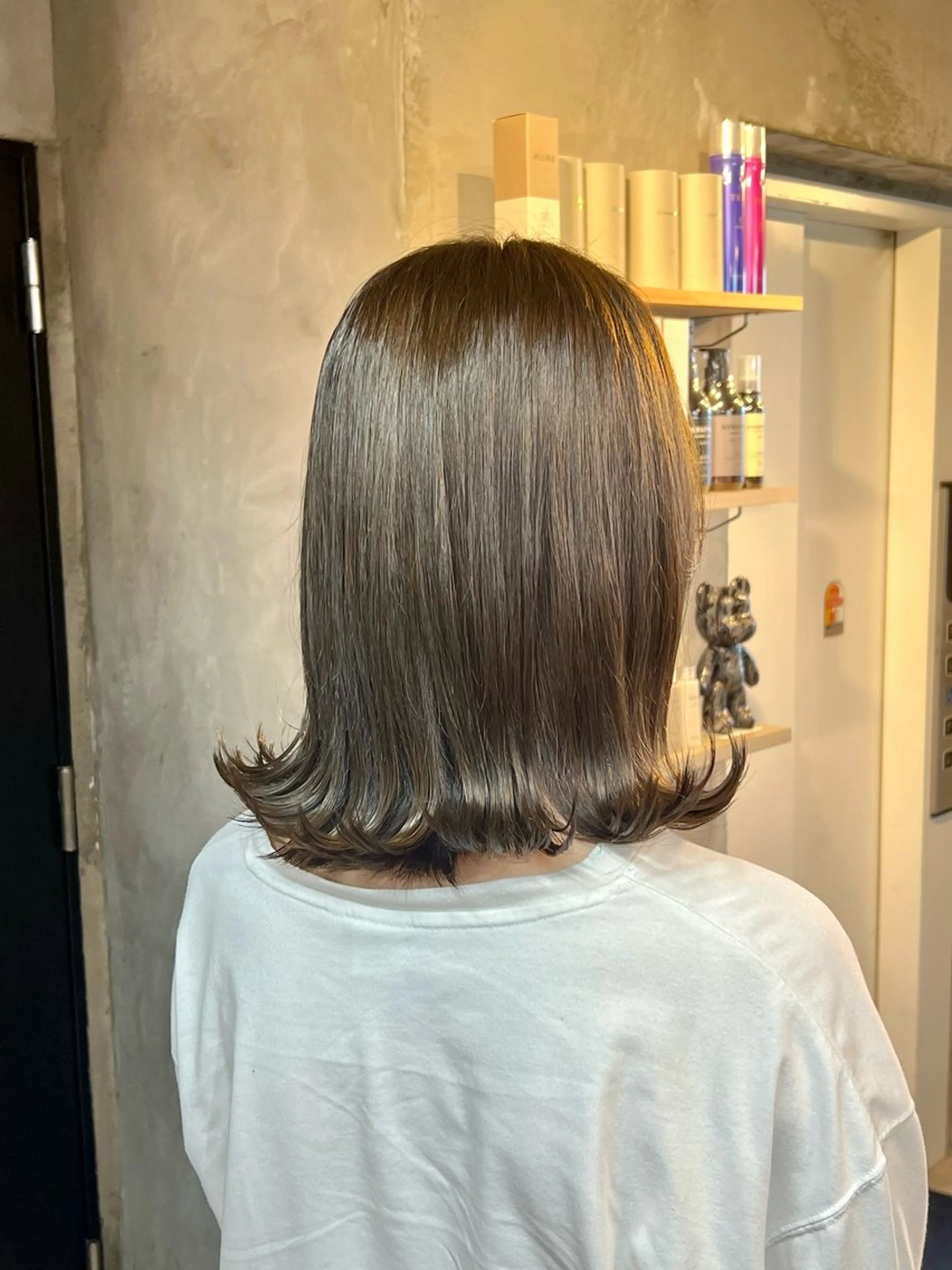 ミディアム カラー ベージュカラー オリーブベージュ オリーブカラー AIRI/難波/ ハイトーン/髪質改善のヘアスタイル