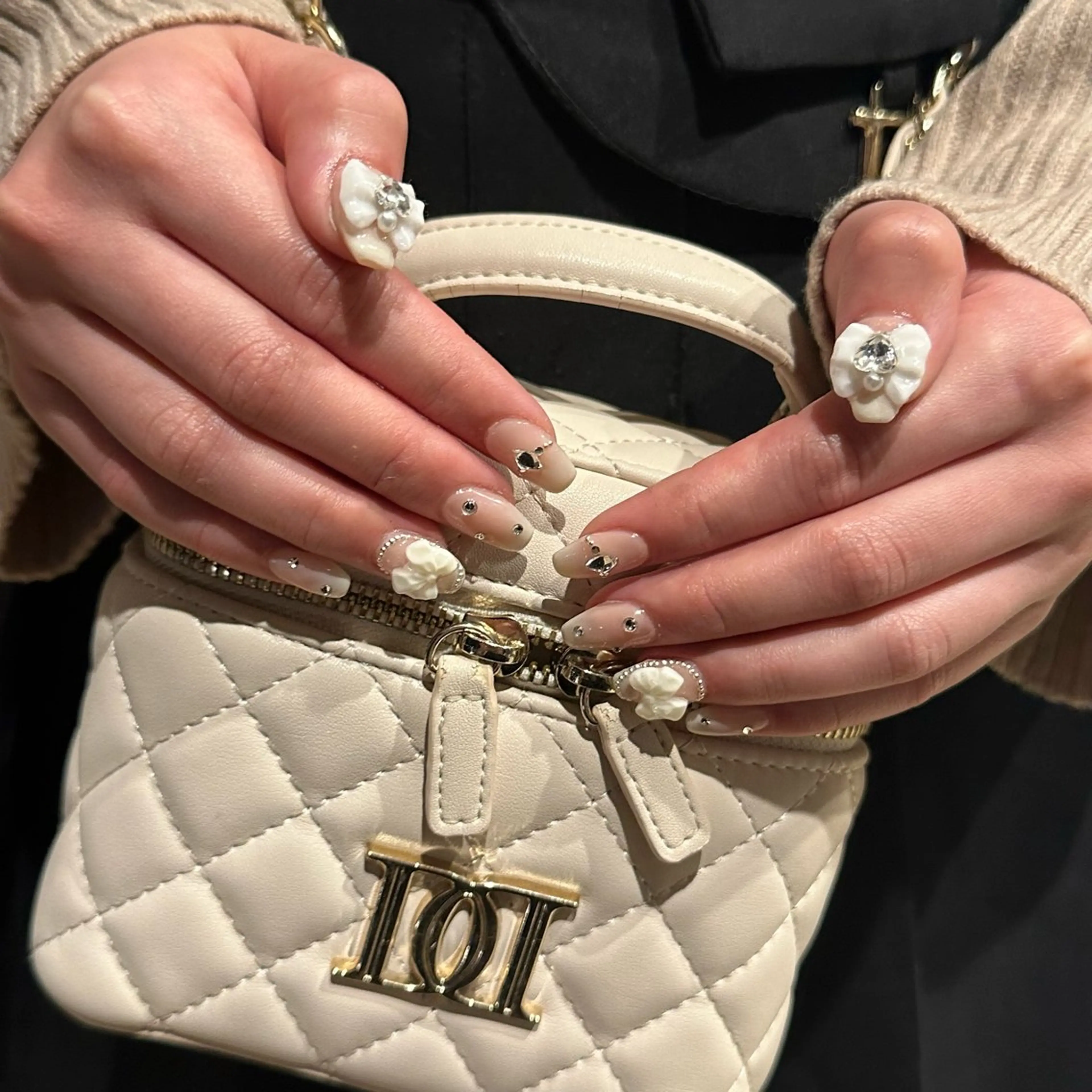 ネイル etoile 大垣店 𝑨𝒚𝒂𝒌𝒂のネイルデザイン